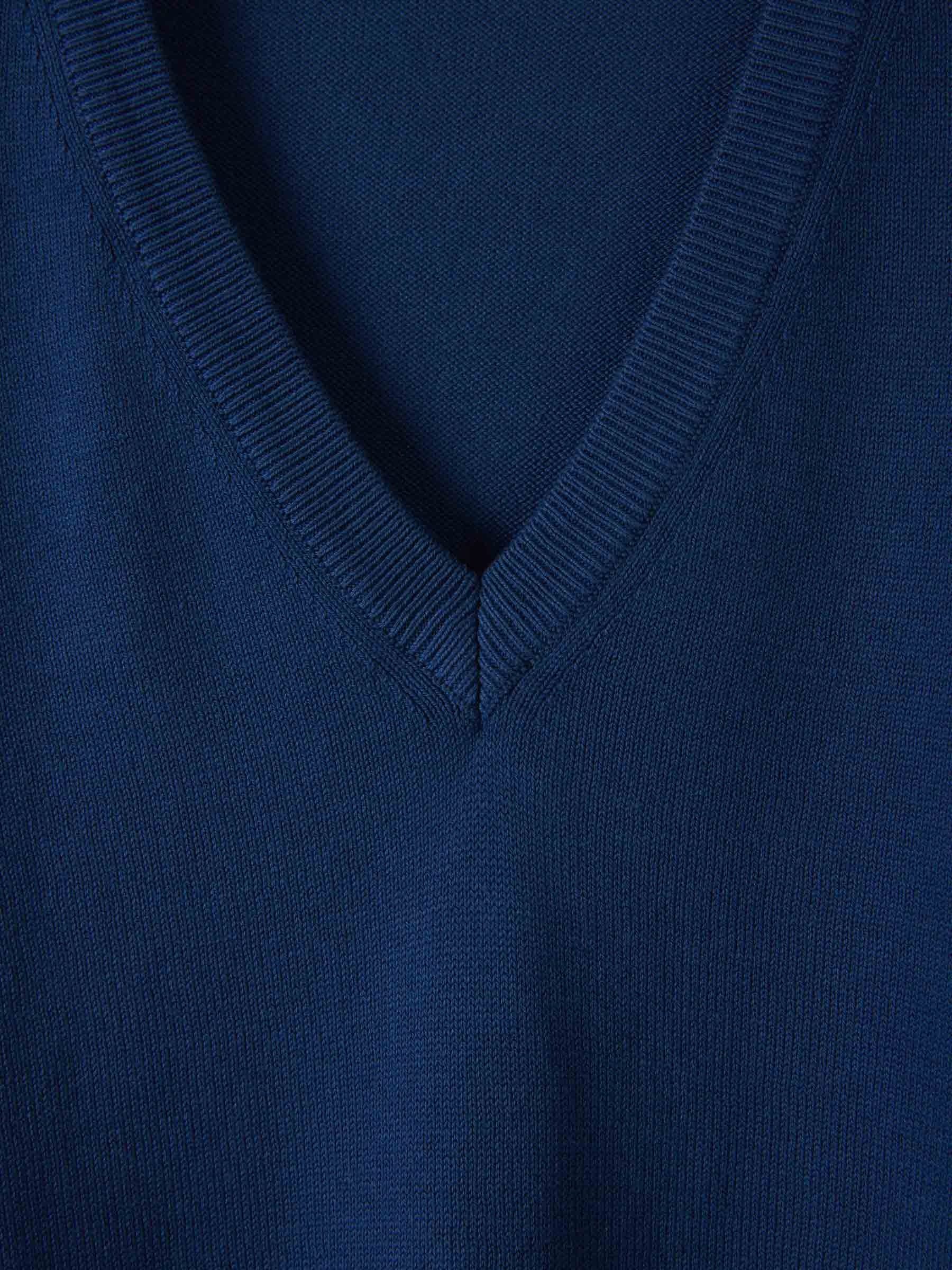 Outlet online Santa Eulalia Hombre Jersey Cuello Pico color Azul Marino sku 542-002356 02 - Foto 3