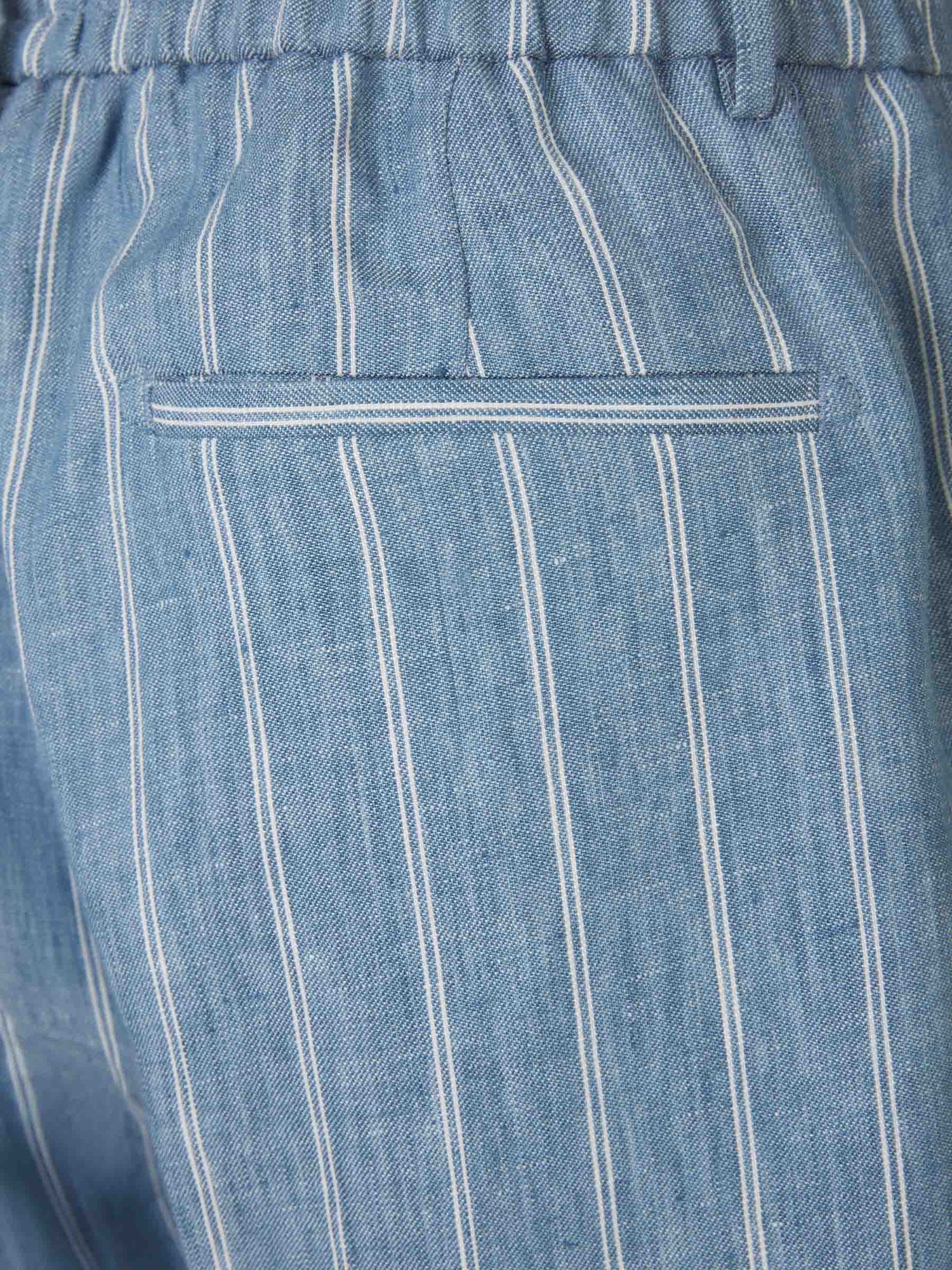 Outlet online Berwich Hombre Bermudas Motivo Rayas Lino color Azul sku 523-001000 01 - Foto 4
