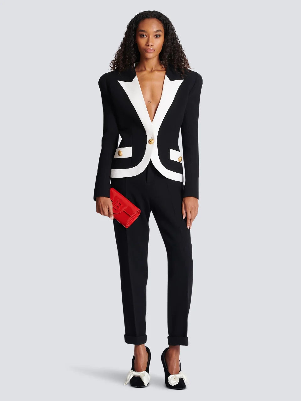 Outlet online Balmain Mujer Blazer Crepé Lana color Negro sku 741-002049 01 - Foto 2