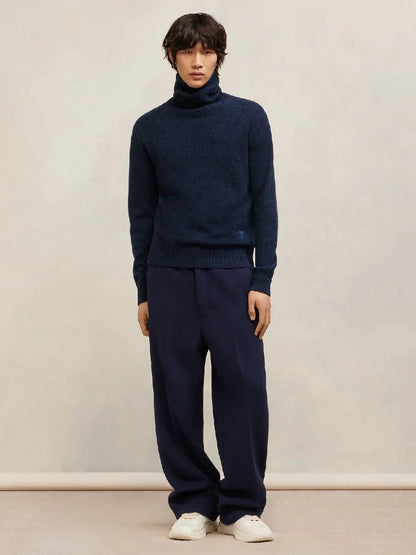 Outlet online Ami Paris Hombre Jersey Cuello Alto Cashmere color Azul Noche sku 542-002257 02 - Foto 2
