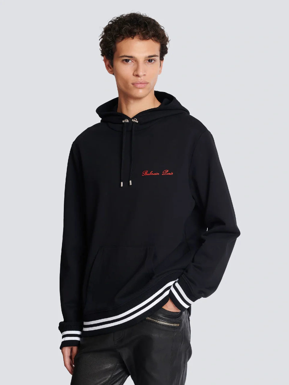Outlet online Balmain Hombre Sudadera Capucha Logo color Negro sku 545-001484 01 - Foto 2