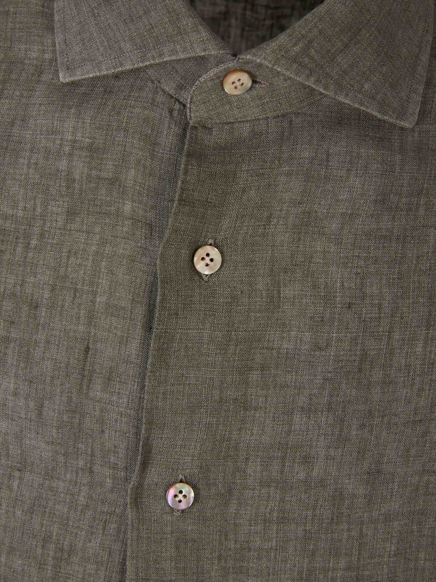 Outlet online Santa Eulalia Hombre Camisa Fluida Lino color Verde Militar sku 531-006248 02 - Foto 3