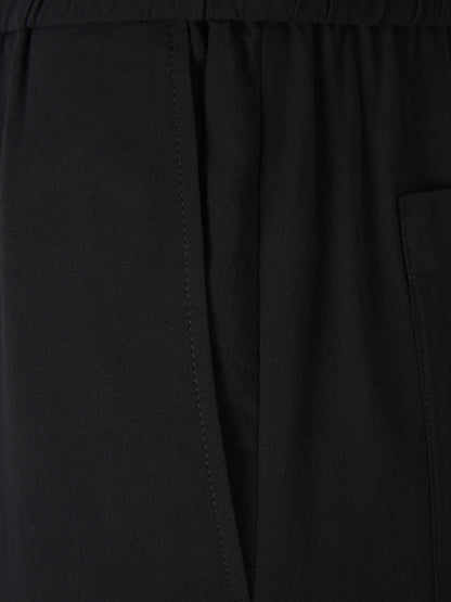 Outlet online Ami Paris Hombre Pantalones Crepé Algodón color Negro sku 521-002999 01 - Foto 3