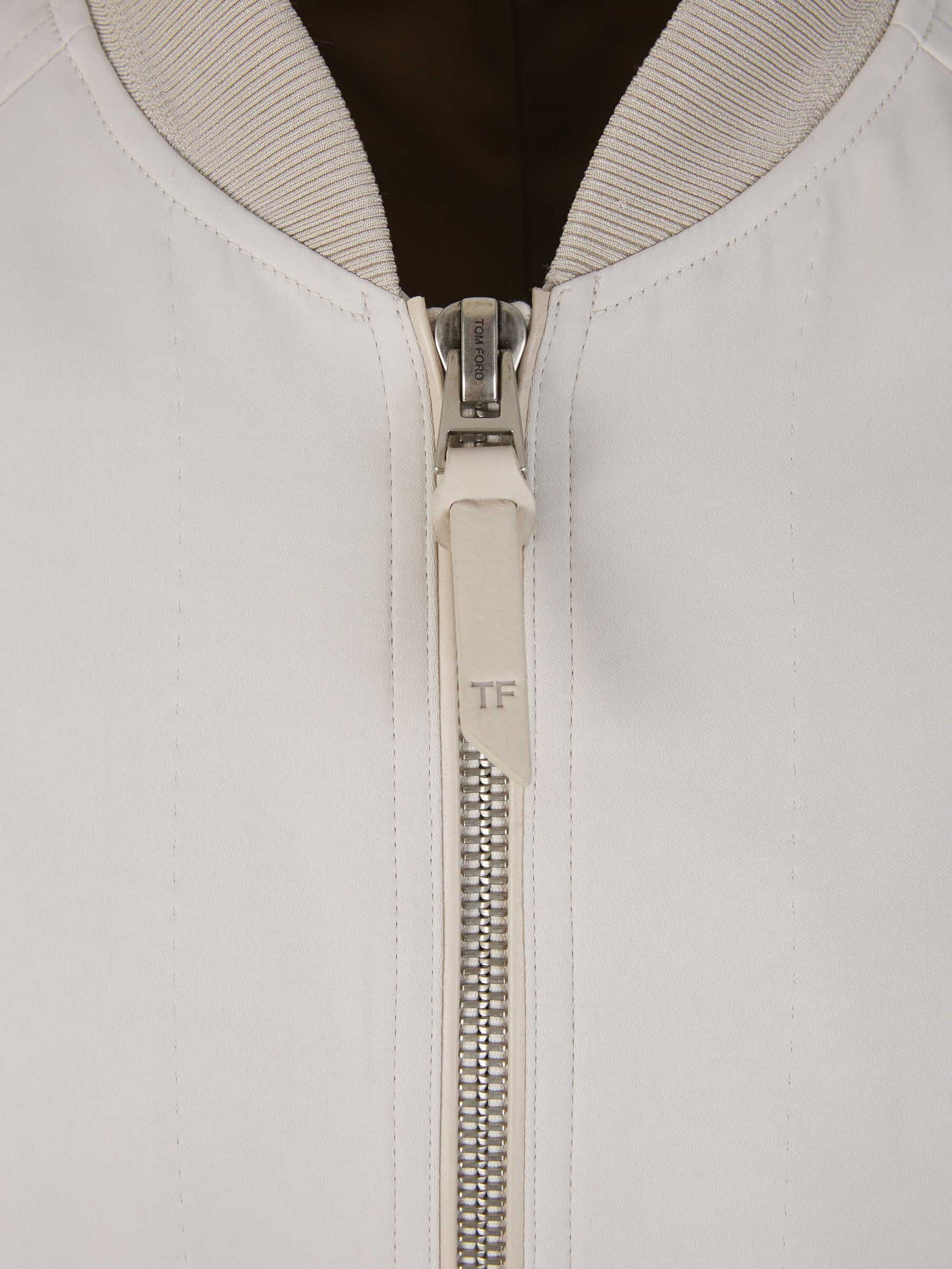 Outlet online Tom Ford Hombre Chaqueta Bomber Lisa color Marfil sku 512-002185 01 - Foto 3