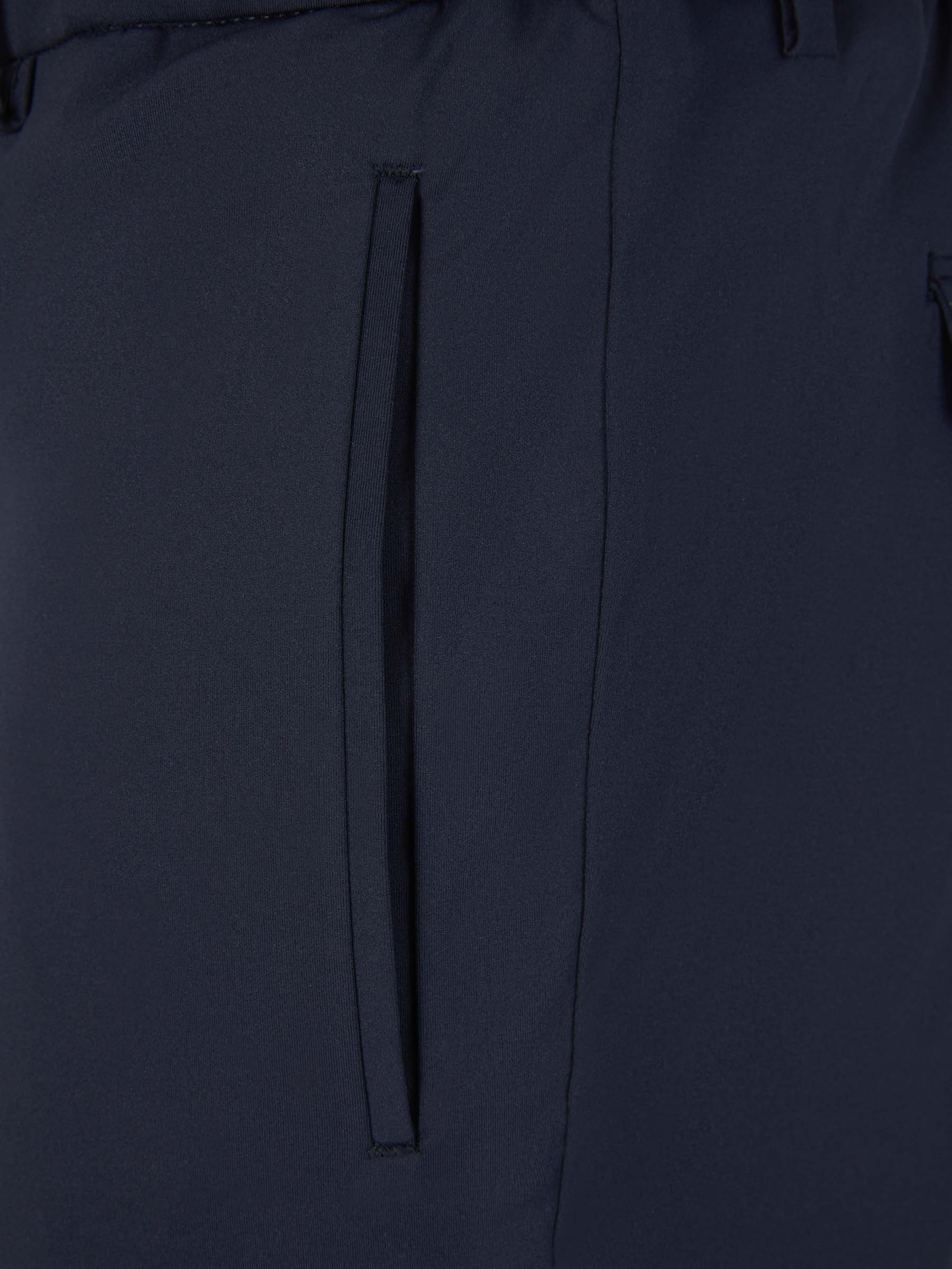 Outlet online Berwich Hombre Pantalones Cargo Técnicos color Azul Marino sku 521-003036 02 - Foto 4