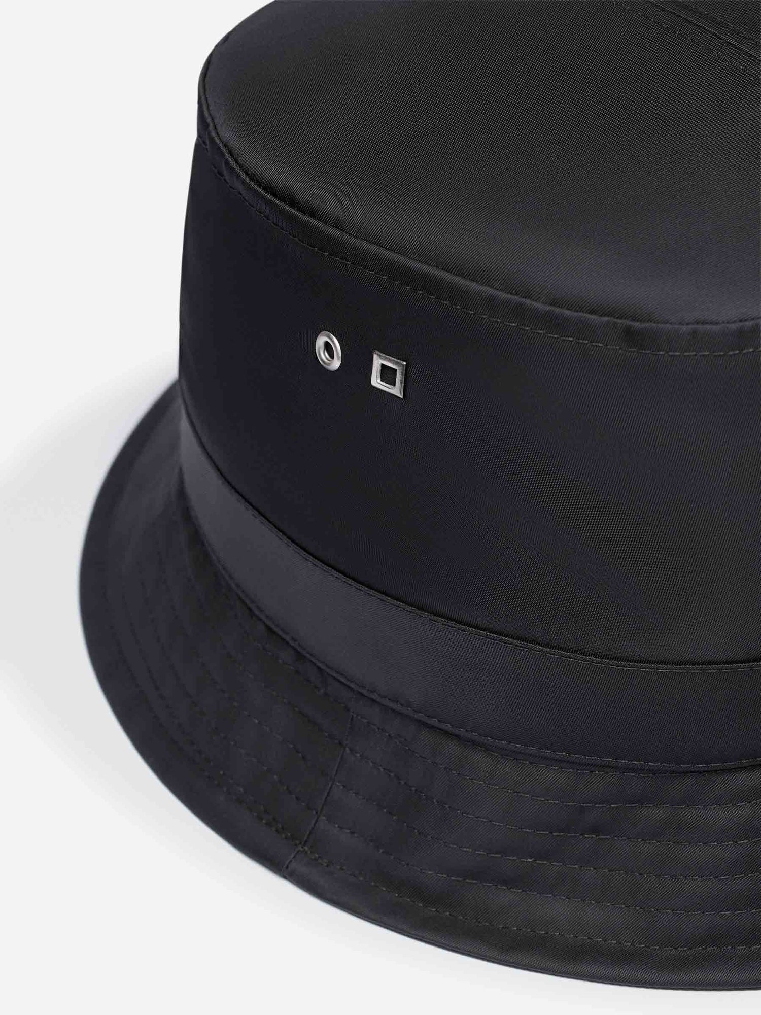 Outlet online Jacquemus Hombre Sombrero Pescador Le bob Ovalie color Negro sku 695-001615 02 - Foto 2