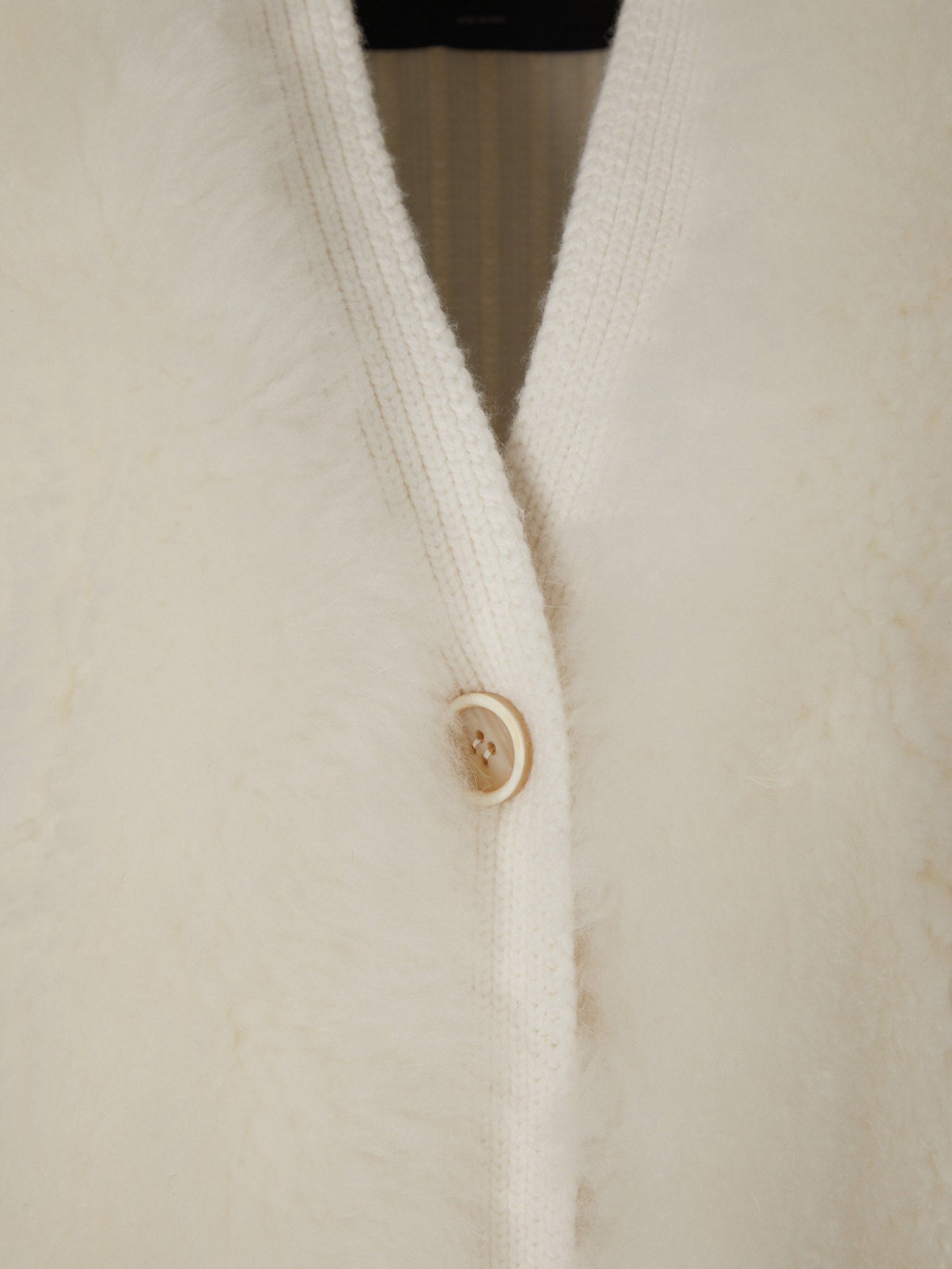 Outlet online Fabiana Filippi Mujer Chaleco Pelo Cachemira color Crema sku 775-000164 01 - Foto 4
