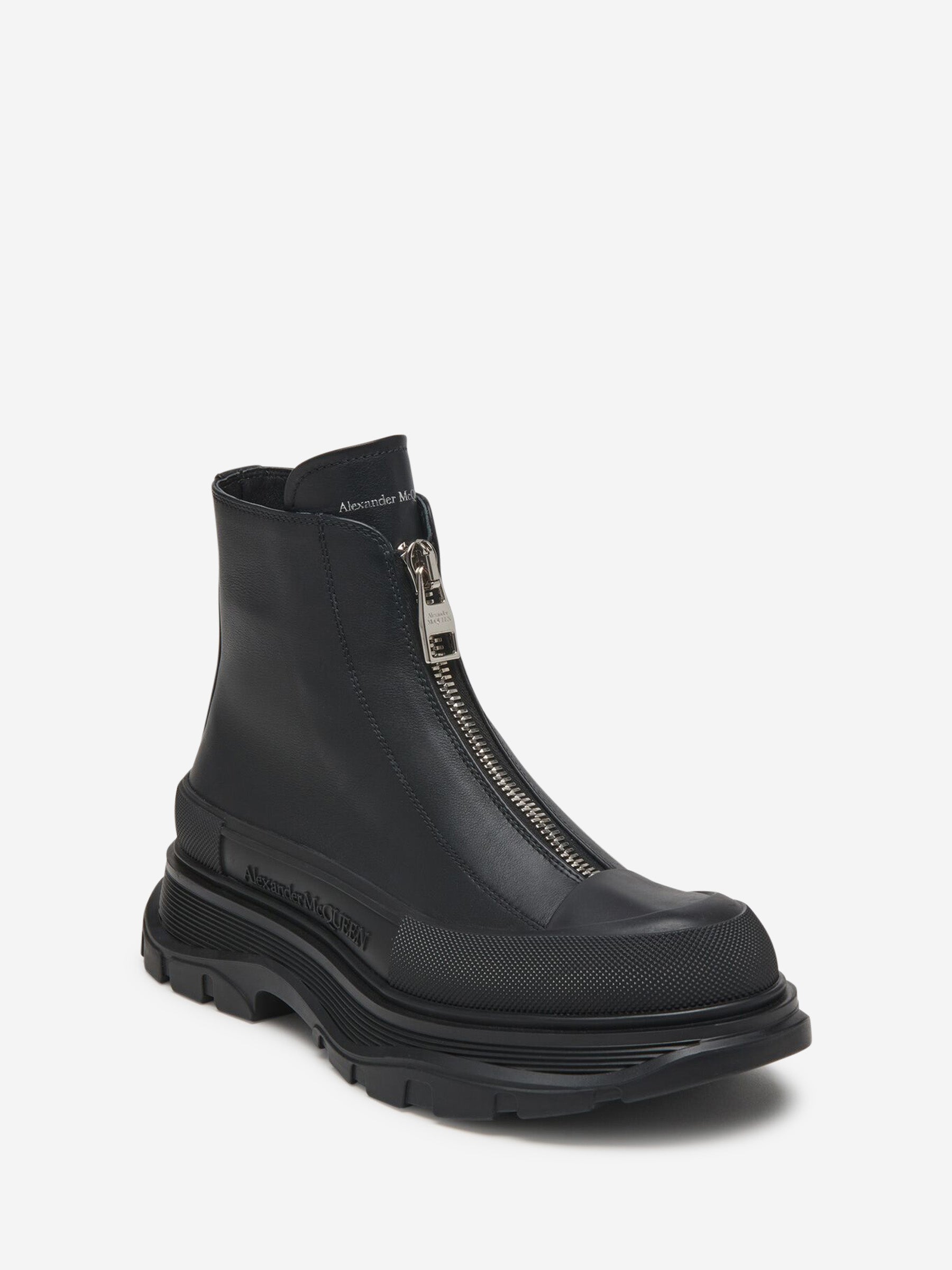 Outlet online McQueen Mujer Botines Tread Slick color Negro sku 805-000735 01 - Foto 2