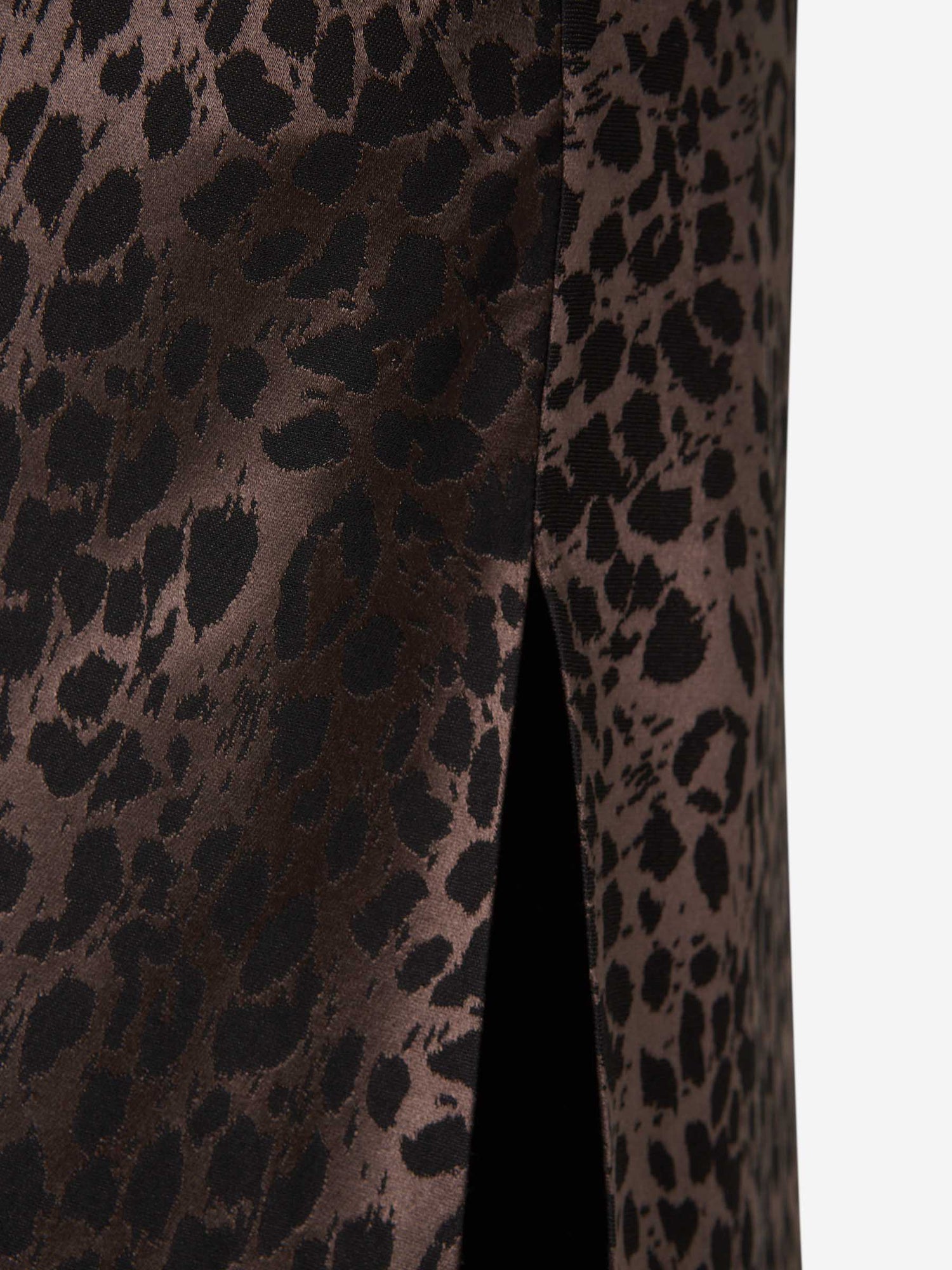 Outlet online McQueen Mujer Vestido Maxi Motivo Leopardo color Negro sku 721-000332 01 - Foto 5