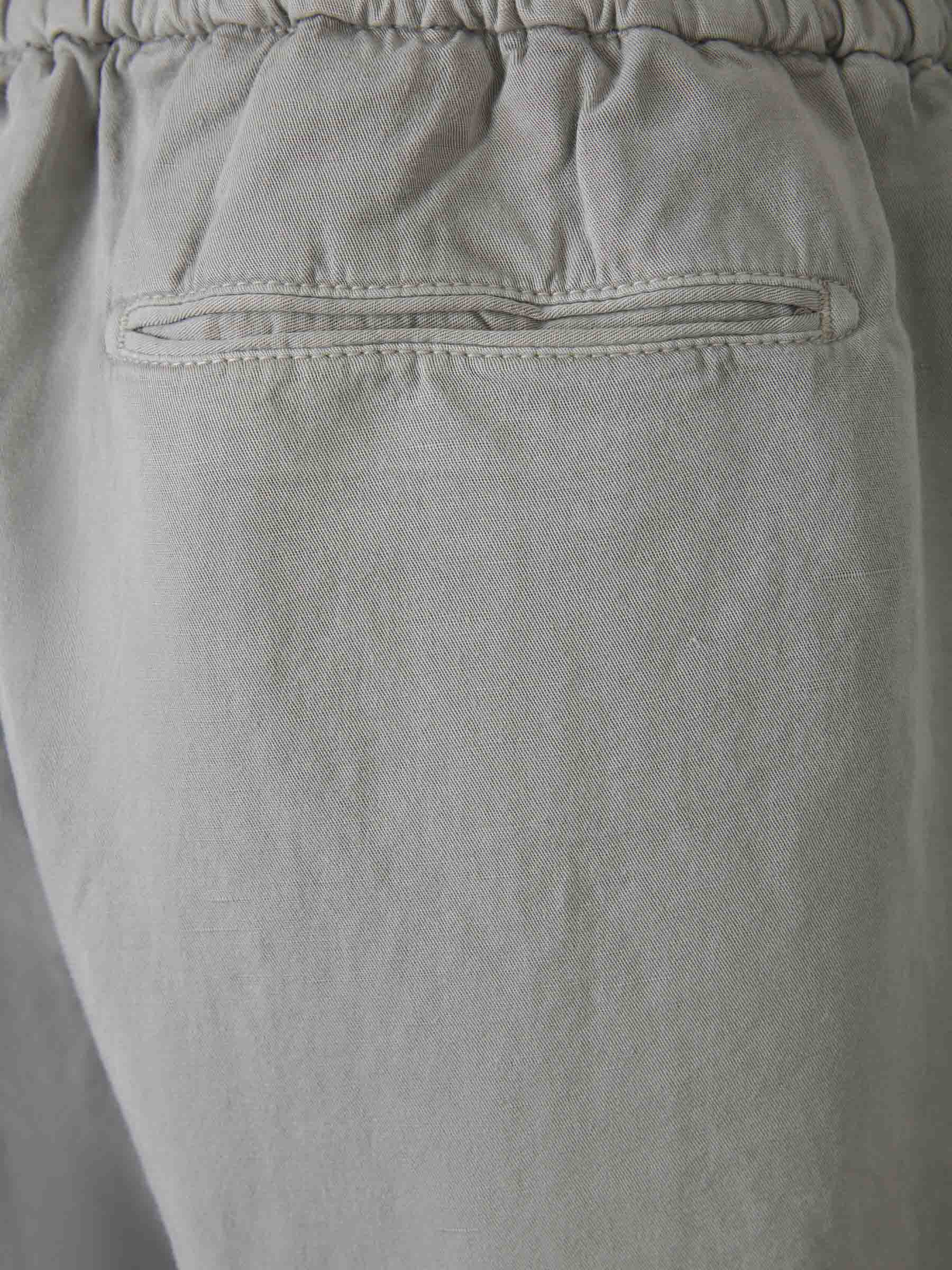Outlet online Santa Eulalia Hombre Bermudas Casual Lyocell color Gris Piedra sku 523-000981 03 - Foto 4