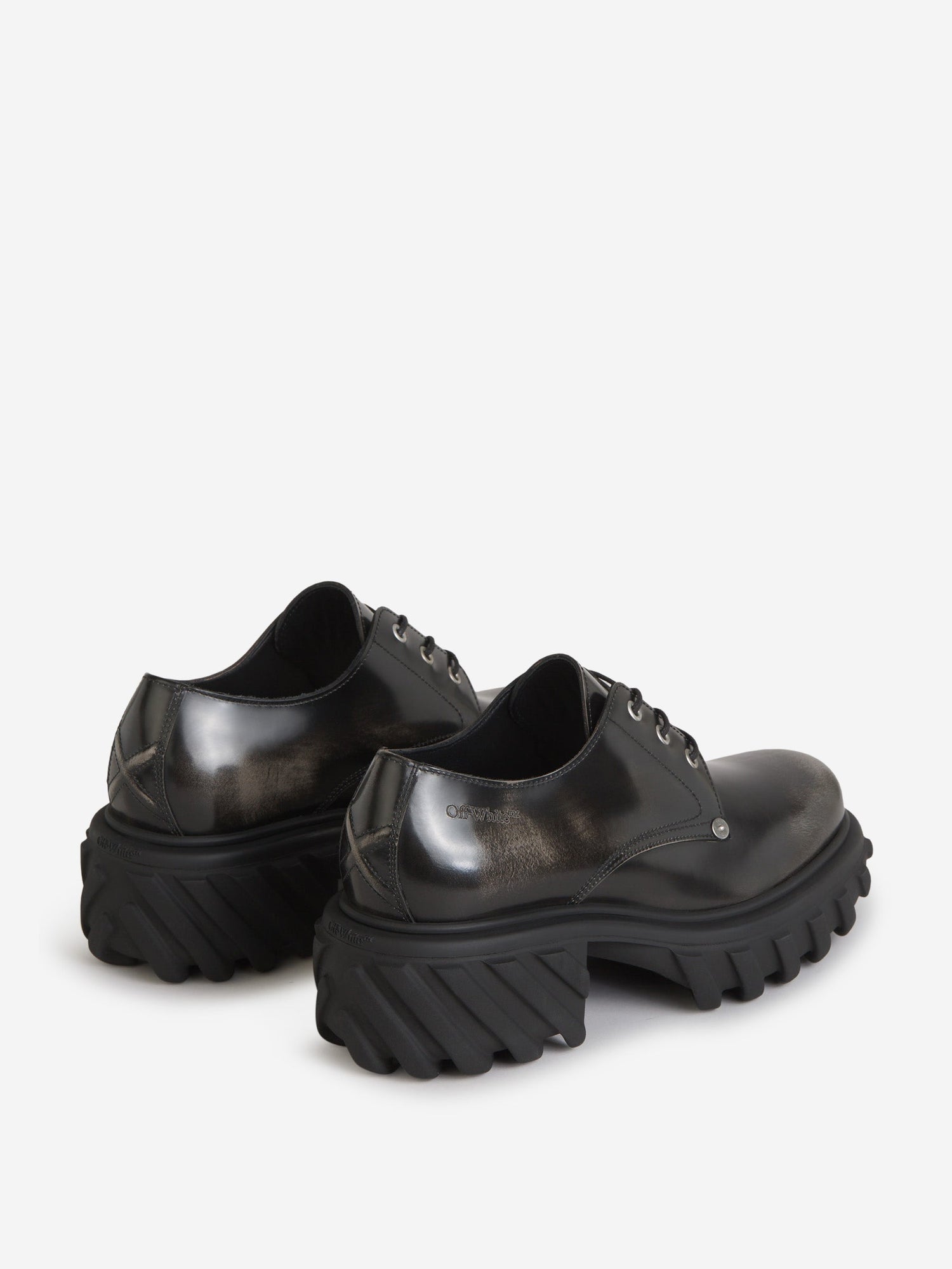 Outlet online Off-White Hombre Zapatos Derby Cordones color Negro sku 611-004355 01 - Foto 3