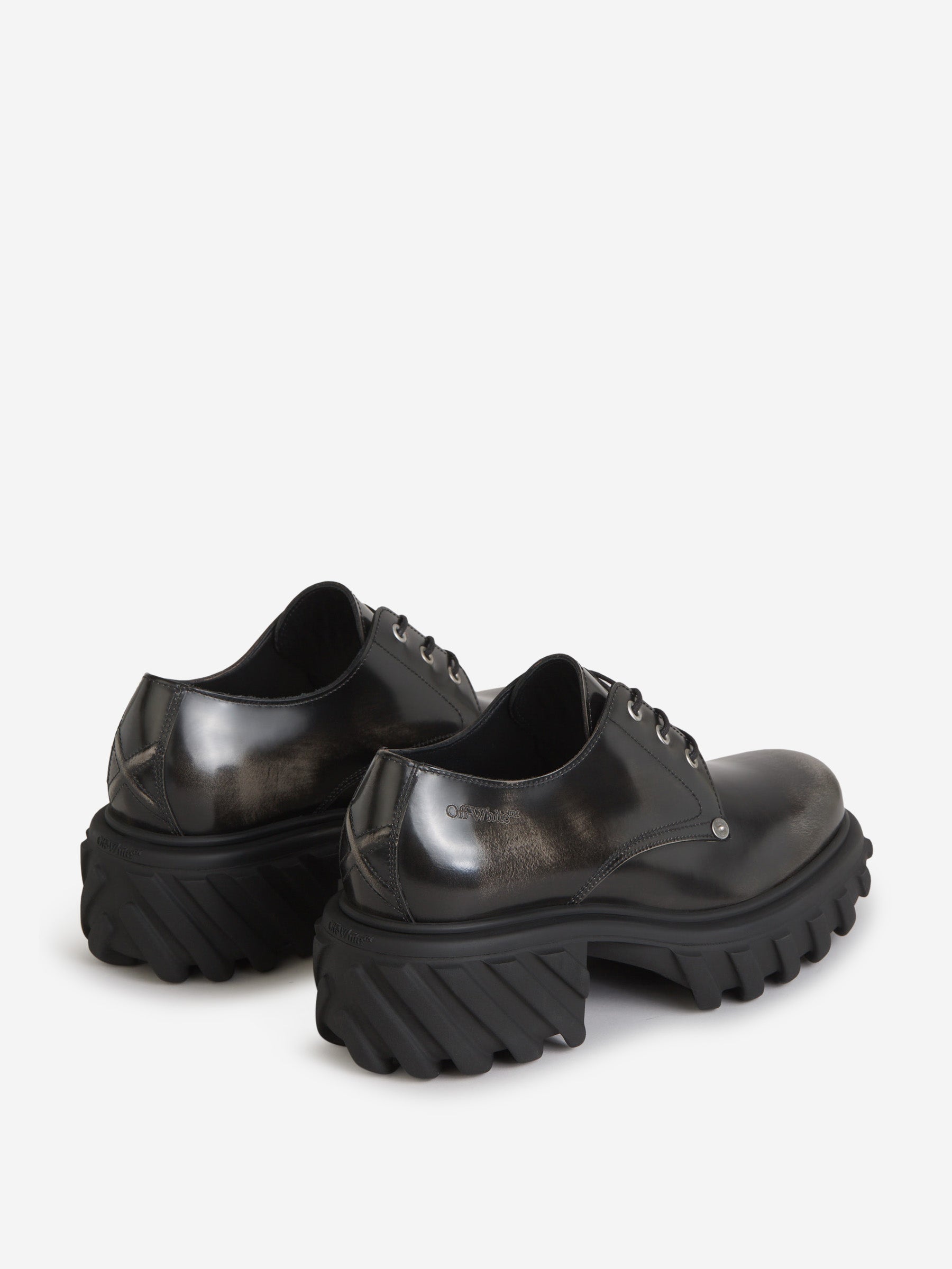 Outlet online Off-White Hombre Zapatos Derby Cordones color Negro sku 611-004355 01 - Foto 3