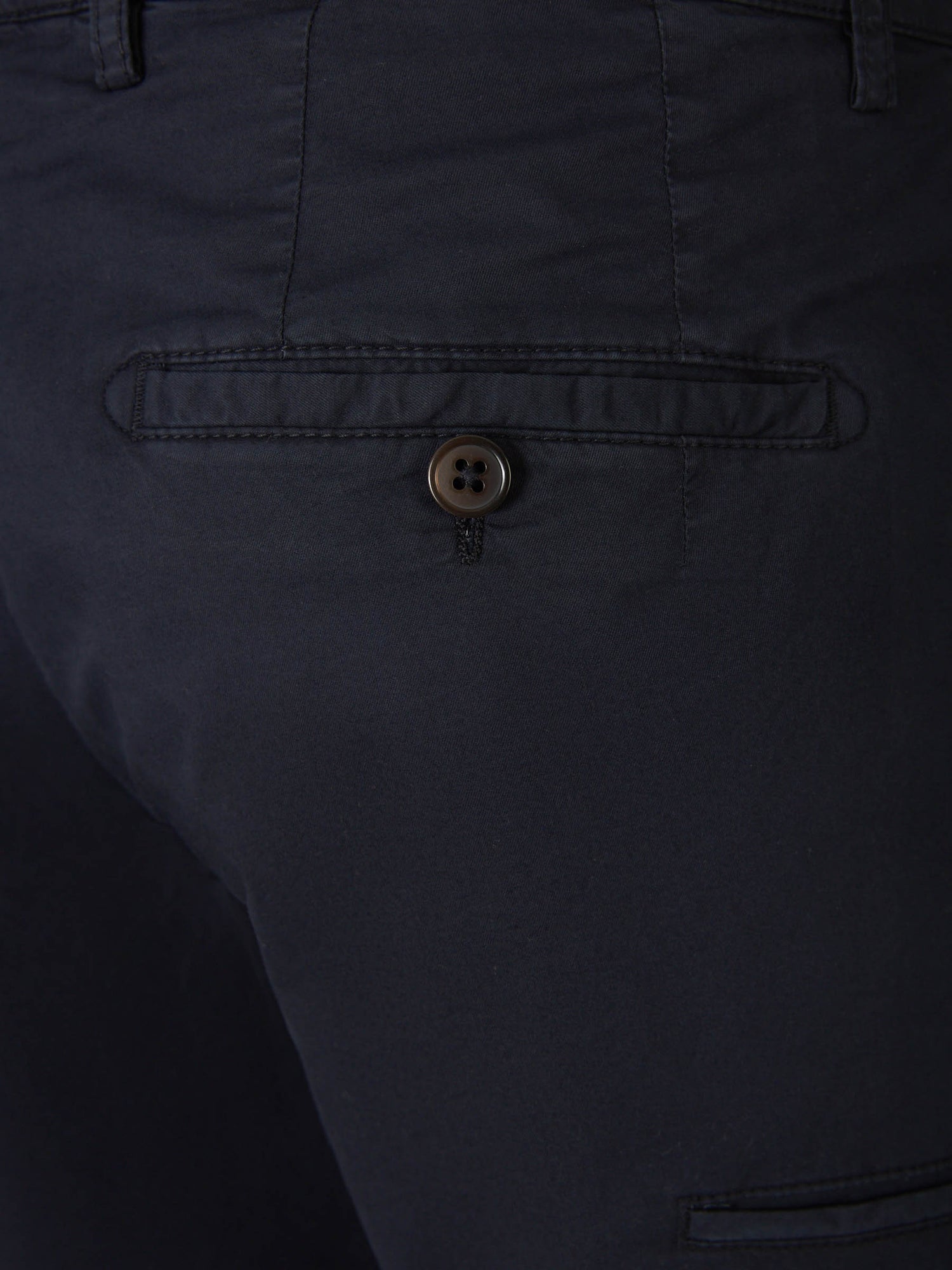 Outlet online Santa Eulalia Hombre Bermudas Casual Algodón color Azul Marino sku 523-000980 04 - Foto 4