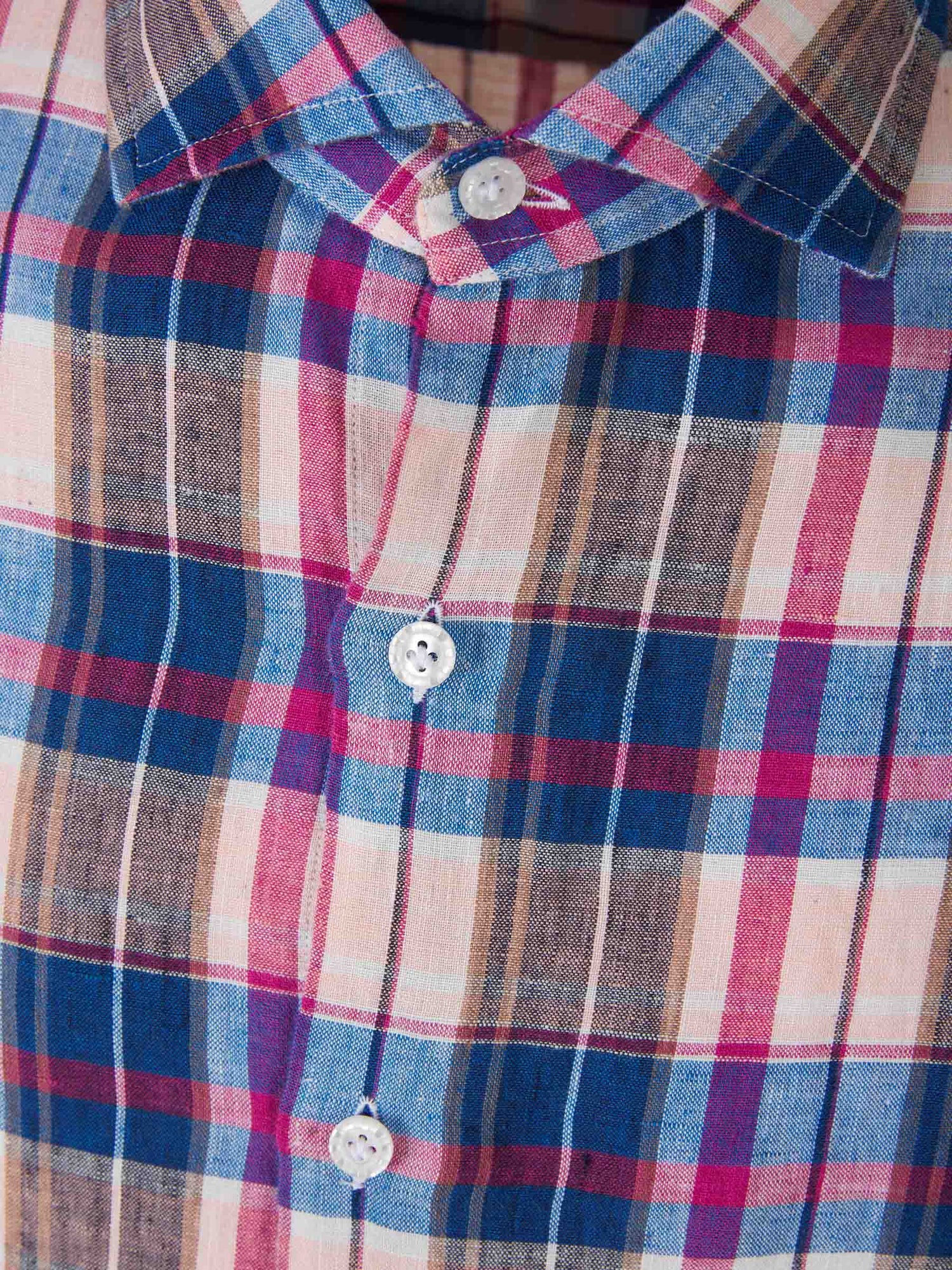 Outlet online Santa Eulalia Hombre Camisa Lino Cuadros color Fucsia sku 531-006258 01 - Foto 3