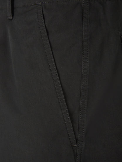 Outlet online Tom Ford Hombre Pantalones Técnicos Cargo color Azul Noche sku 521-003071 01 - Foto 4
