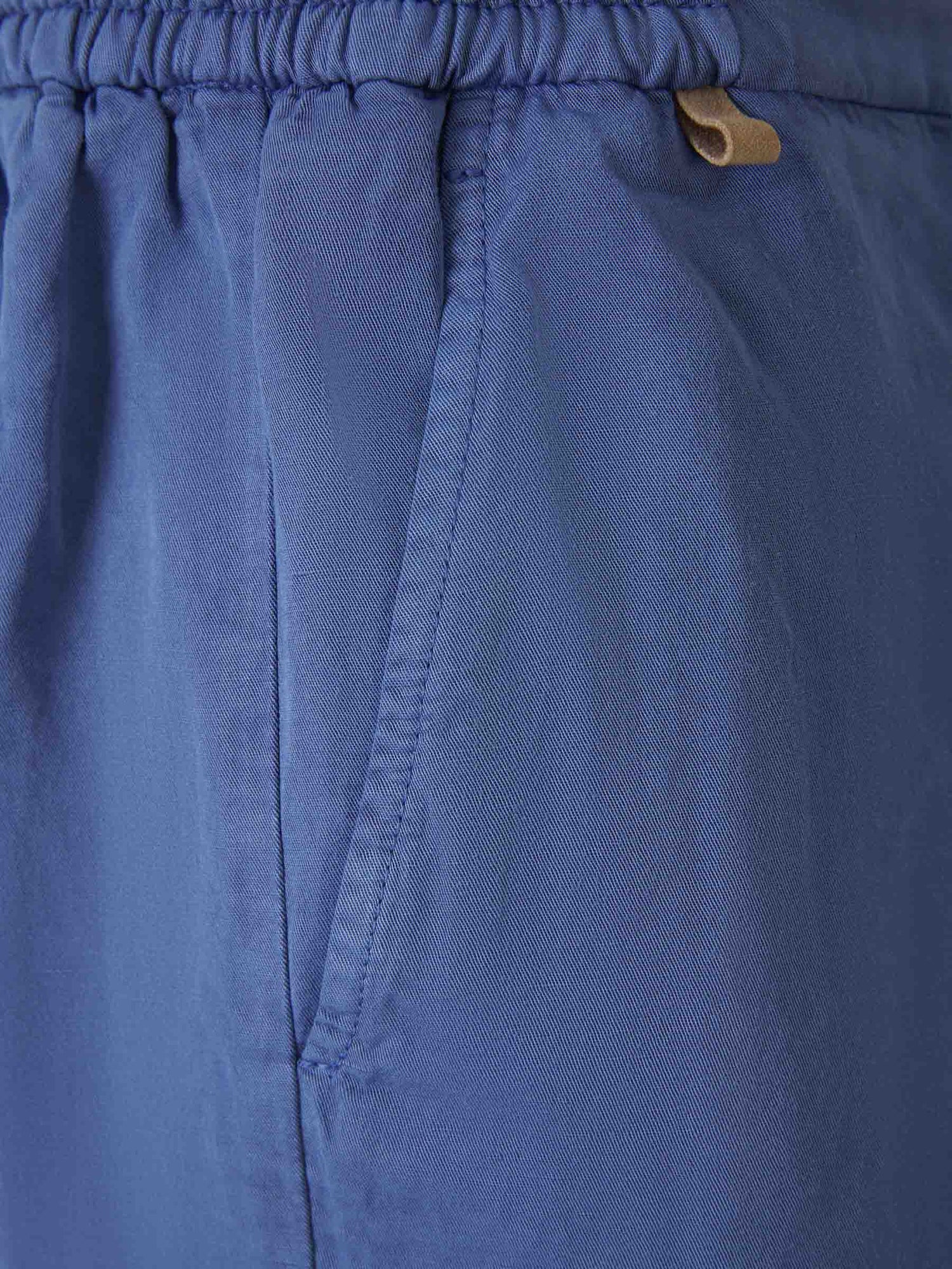 Outlet online Santa Eulalia Hombre Bermudas Casual Lyocell color Azul Cobalto sku 523-000981 04 - Foto 3