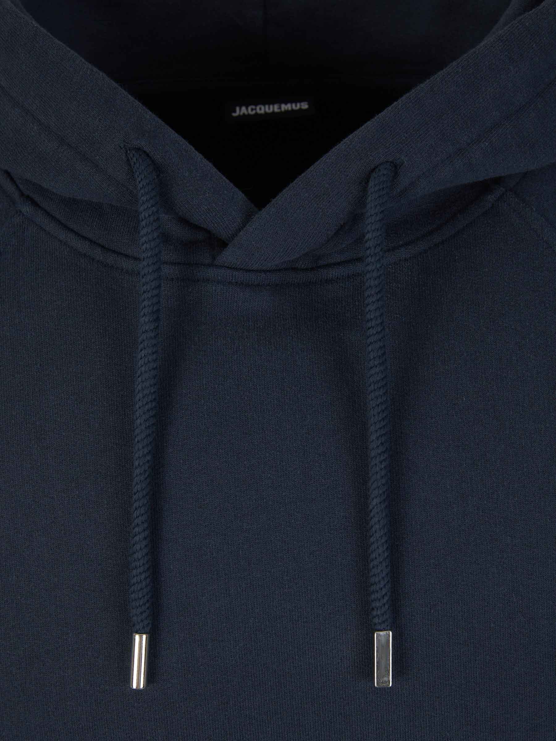 Outlet online Jacquemus Hombre Sudadera Capucha Algodón color Azul Noche sku 545-001564 01 - Foto 4