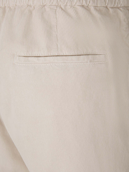 Outlet online Brunello Cucinelli Hombre Joggers Pana Plisados color Beige sku 521-003097 01 - Foto 4
