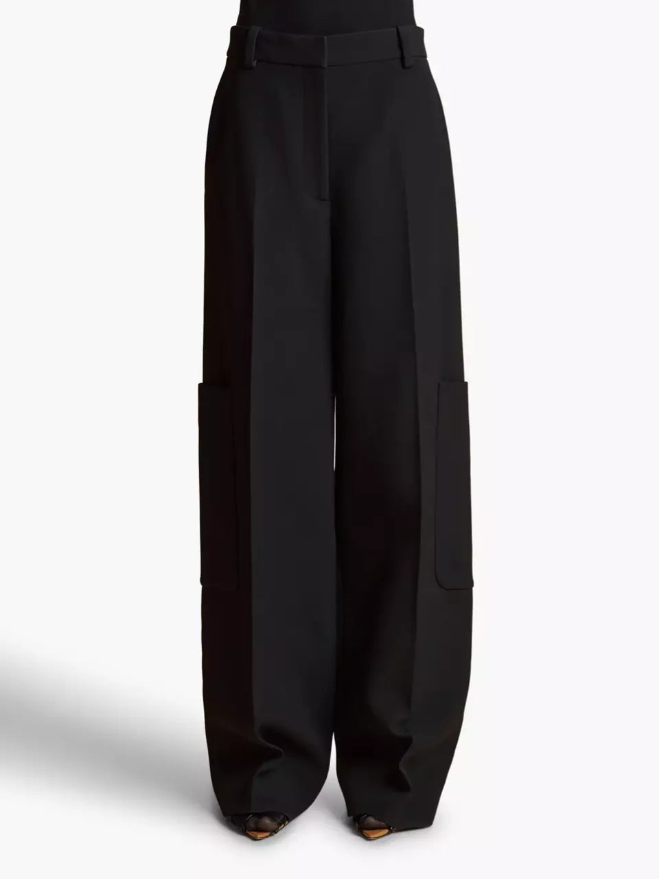 Outlet online Khaite Mujer Pantalones Vestir Caiton color Negro sku 761-003598 01 - Foto 2