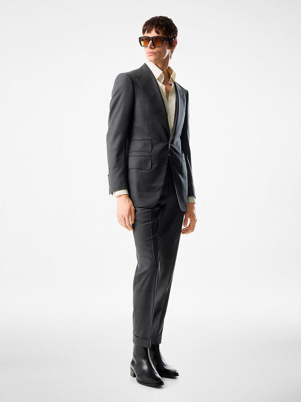 Outlet online Tom Ford Hombre Traje Liso Lana color Negro sku 312-002813 01 - Foto 1