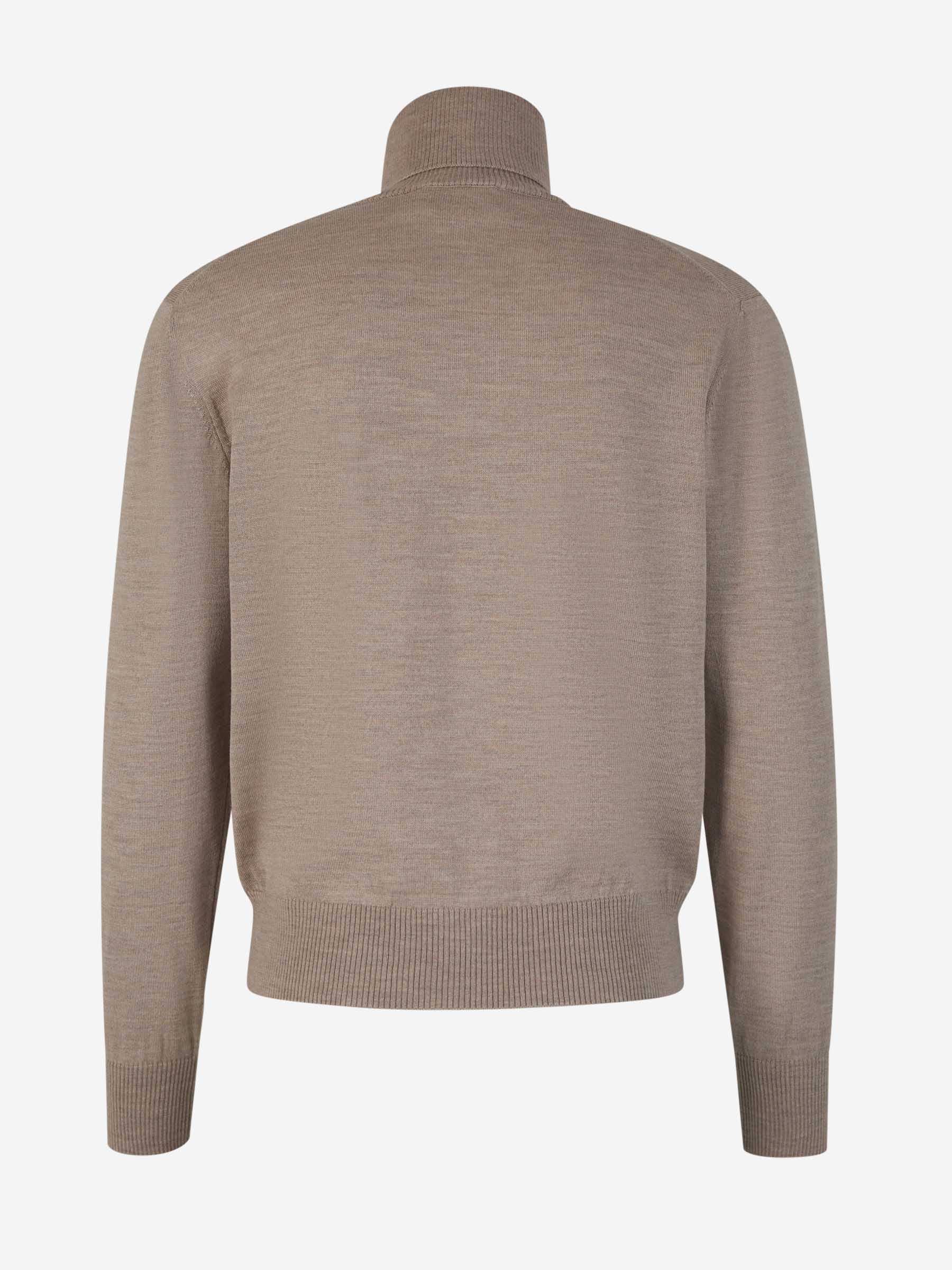 Outlet online Ami Paris Hombre Jersey Lana Bordado color Topo sku 542-002262 02 - Foto 2