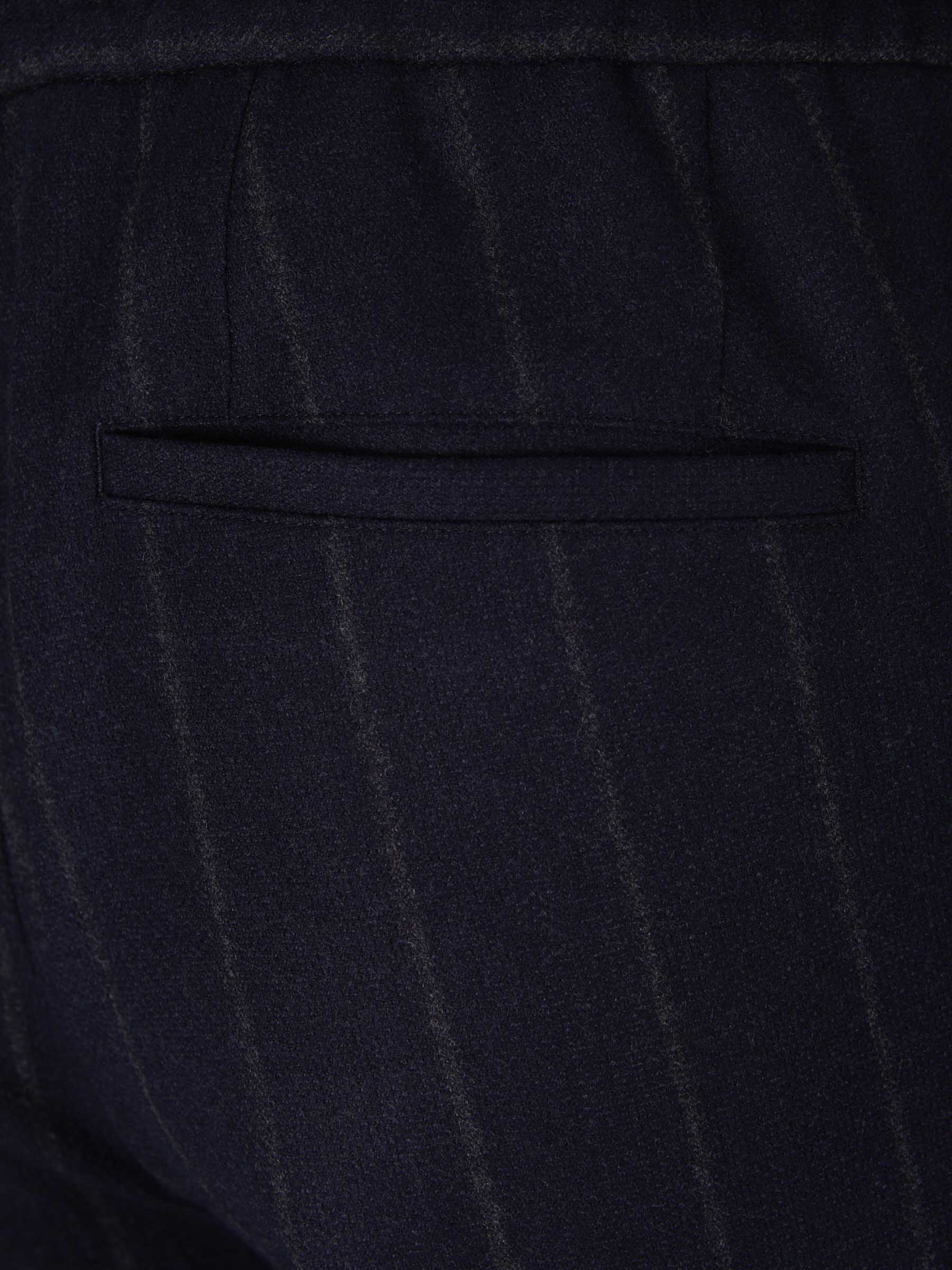 Lardini Traje Raya Diplomática color Azul Noche sku 312-002677 01 - Foto 9