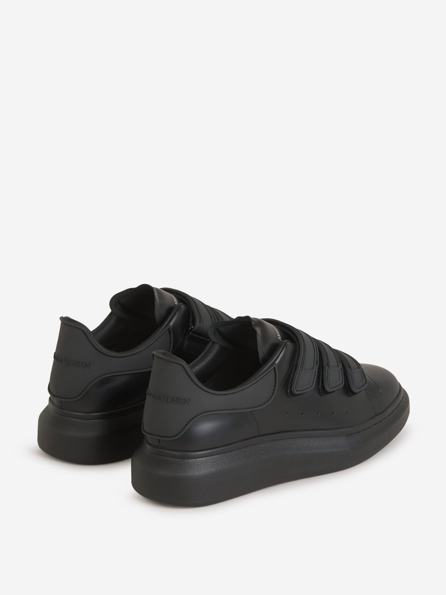 Outlet online Alexander McQueen Hombre Sneakers Larry Piel color Negro sku 616-002635 01 - Foto 3
