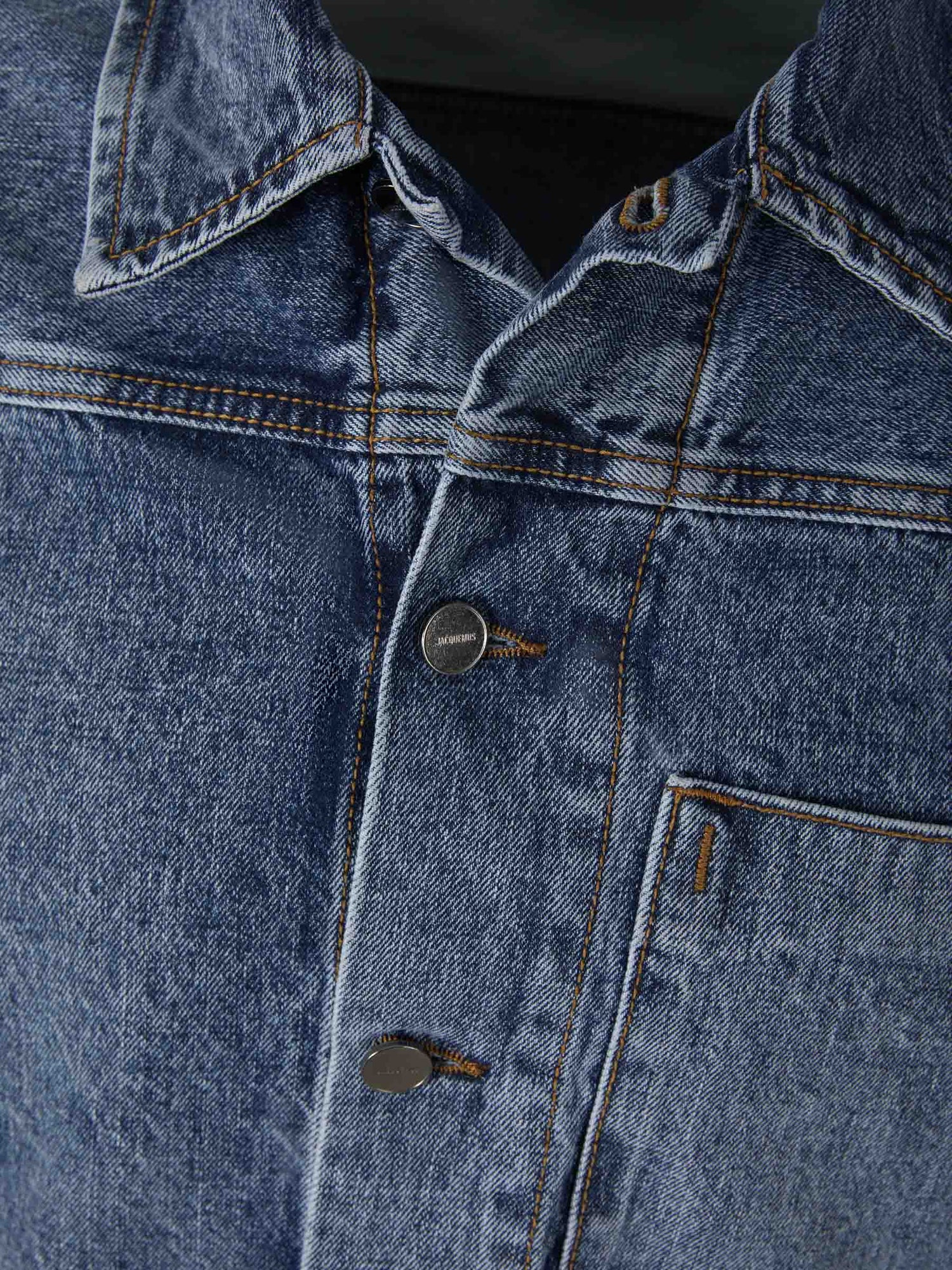 Jacquemus Chaqueta La Veste de Nîmes Jao color Azul Denim sku 512-001904 01 - Foto 3