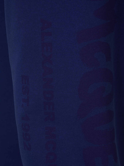 Alexander McQueen Joggers Logo Estampado color Azul Marino sku 521-002820 02 - Foto 4