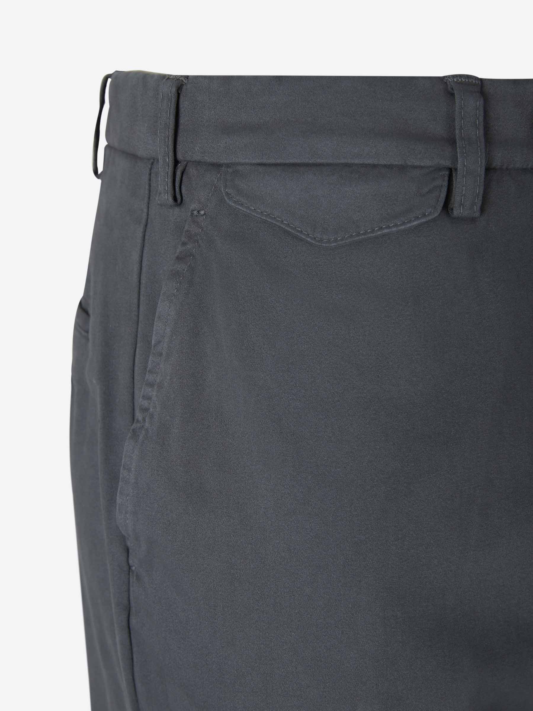 Outlet online Santa Eulalia Hombre Pantalones Formales Algodón color Gris Piedra sku 521-002904 02 - Foto 3