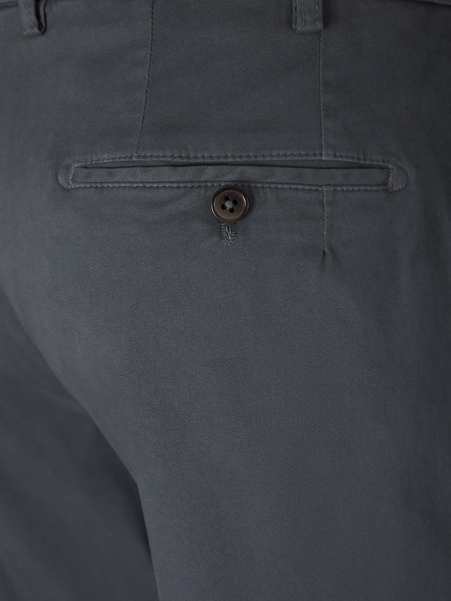 Outlet online Santa Eulalia Hombre Pantalones Formales Algodón color Gris Piedra sku 521-002904 02 - Foto 4