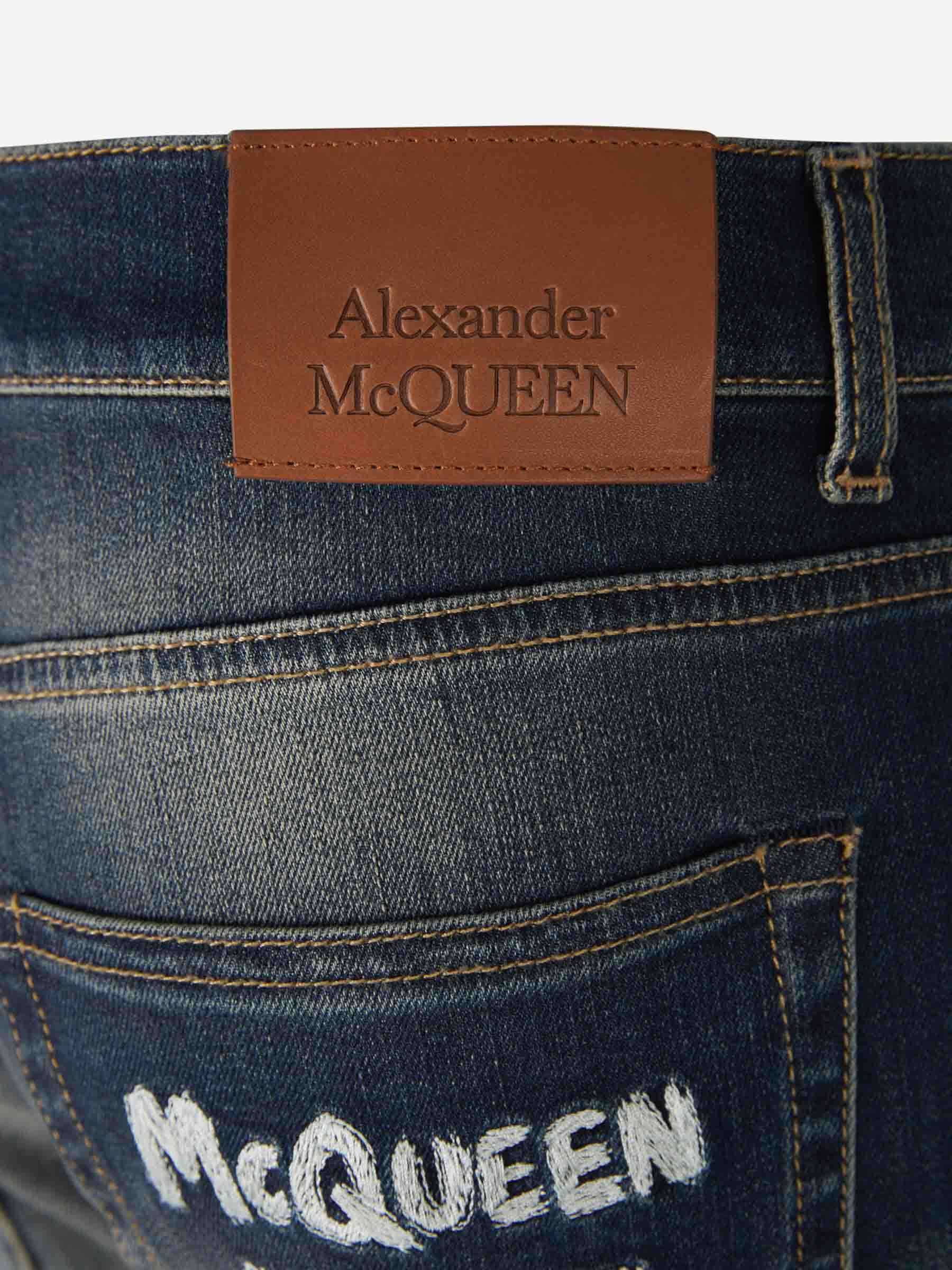 Alexander McQueen Jeans Logo Graffiti color Azul Cobalto sku 522-002366 01 - Foto 5