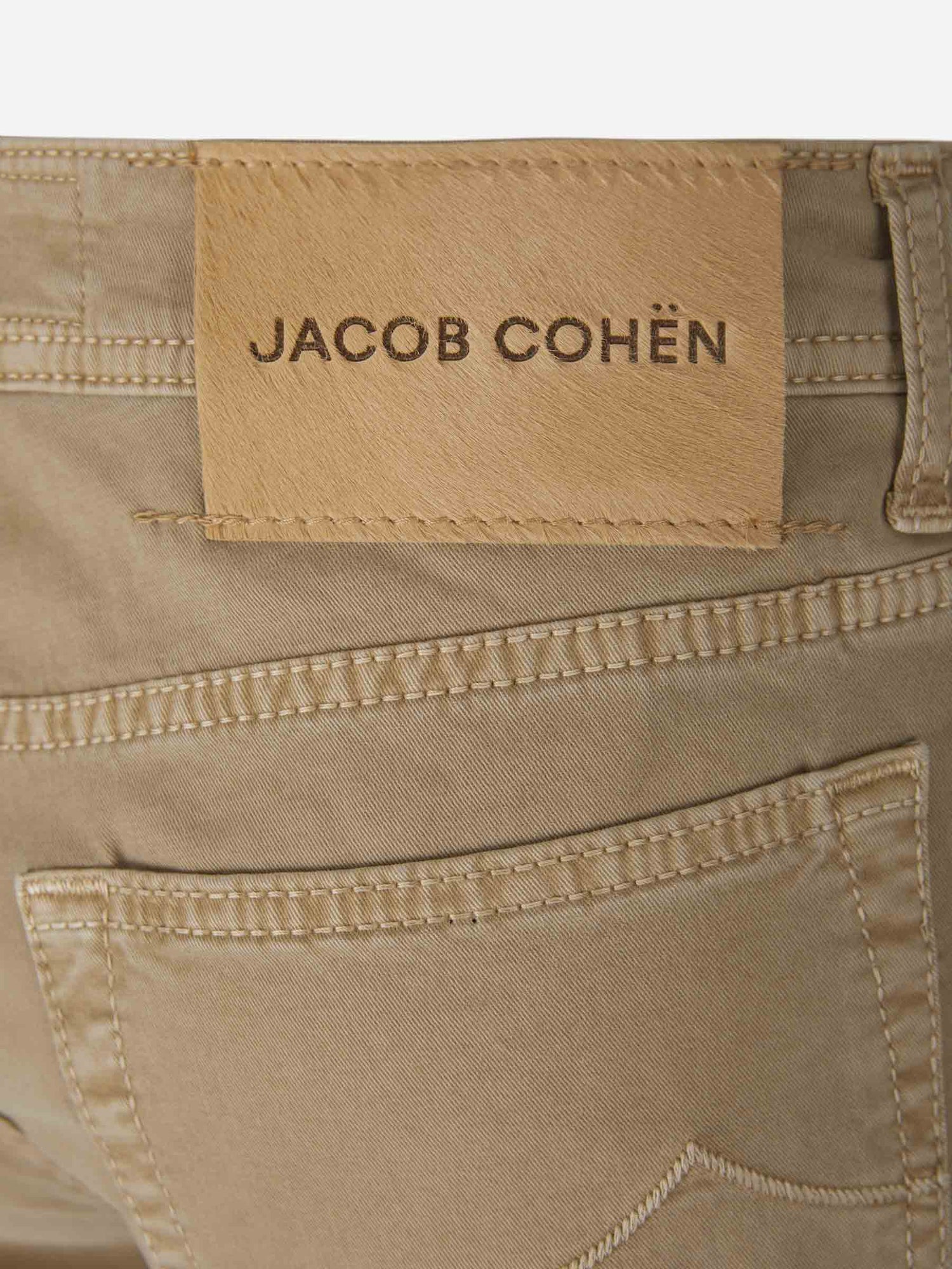 Outlet online Jacob Cohën Hombre Pantalones 5 Bolsillos color Topo sku 522-002531 04 - Foto 3