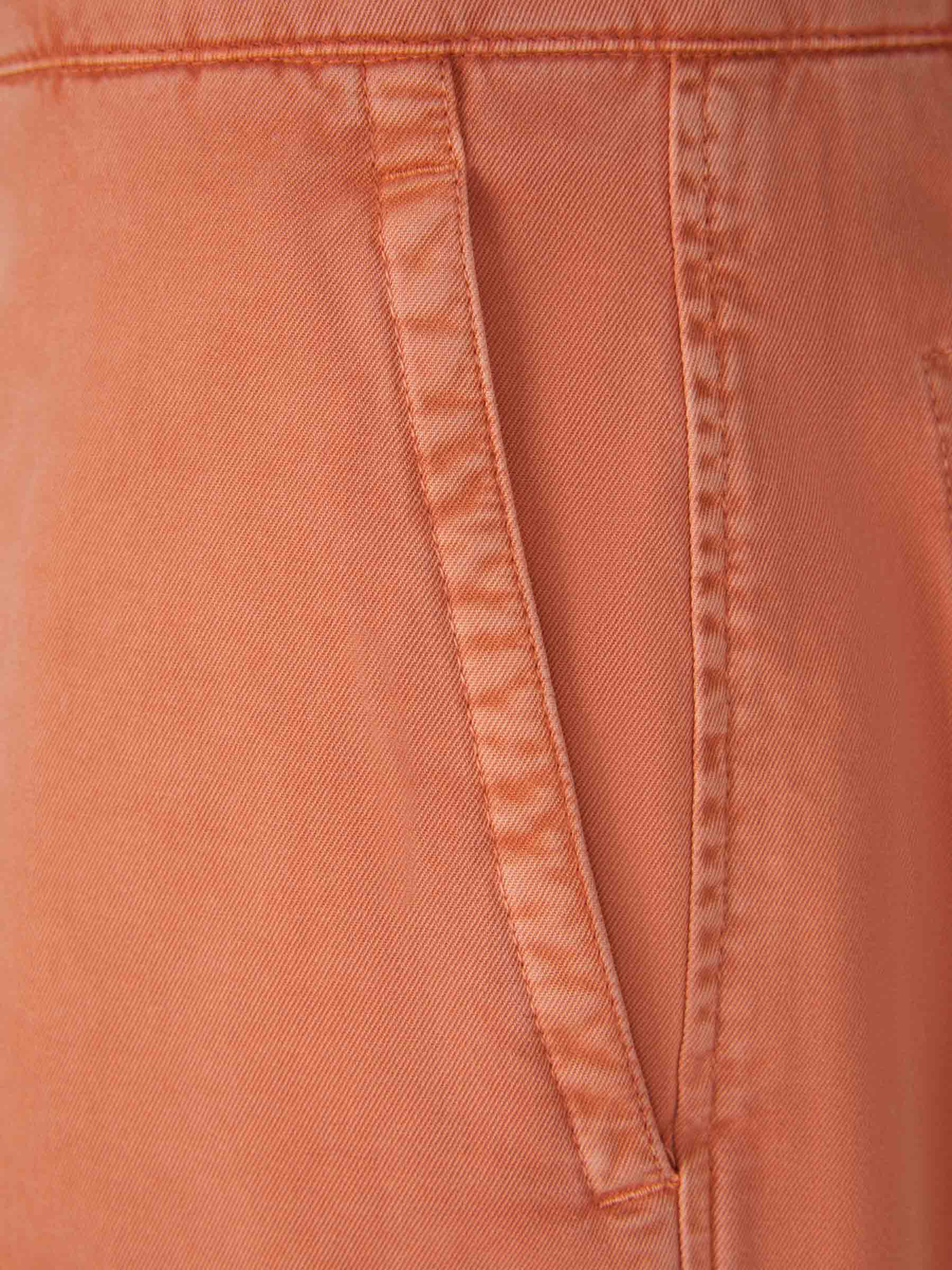 Brunello Cucinelli Bermudas Cargo Algodón color Salmón sku 523-000776 01 - Foto 4
