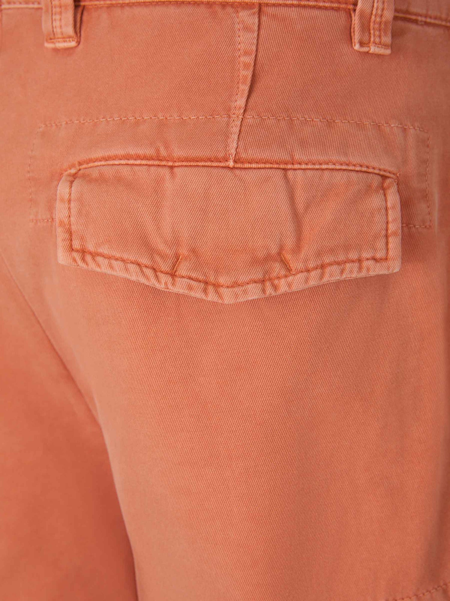 Brunello Cucinelli Bermudas Cargo Algodón color Salmón sku 523-000776 01 - Foto 5
