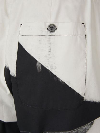 Alexander McQueen Bermudas Algodón Estampado color Crema sku 523-000844 01 - Foto 3