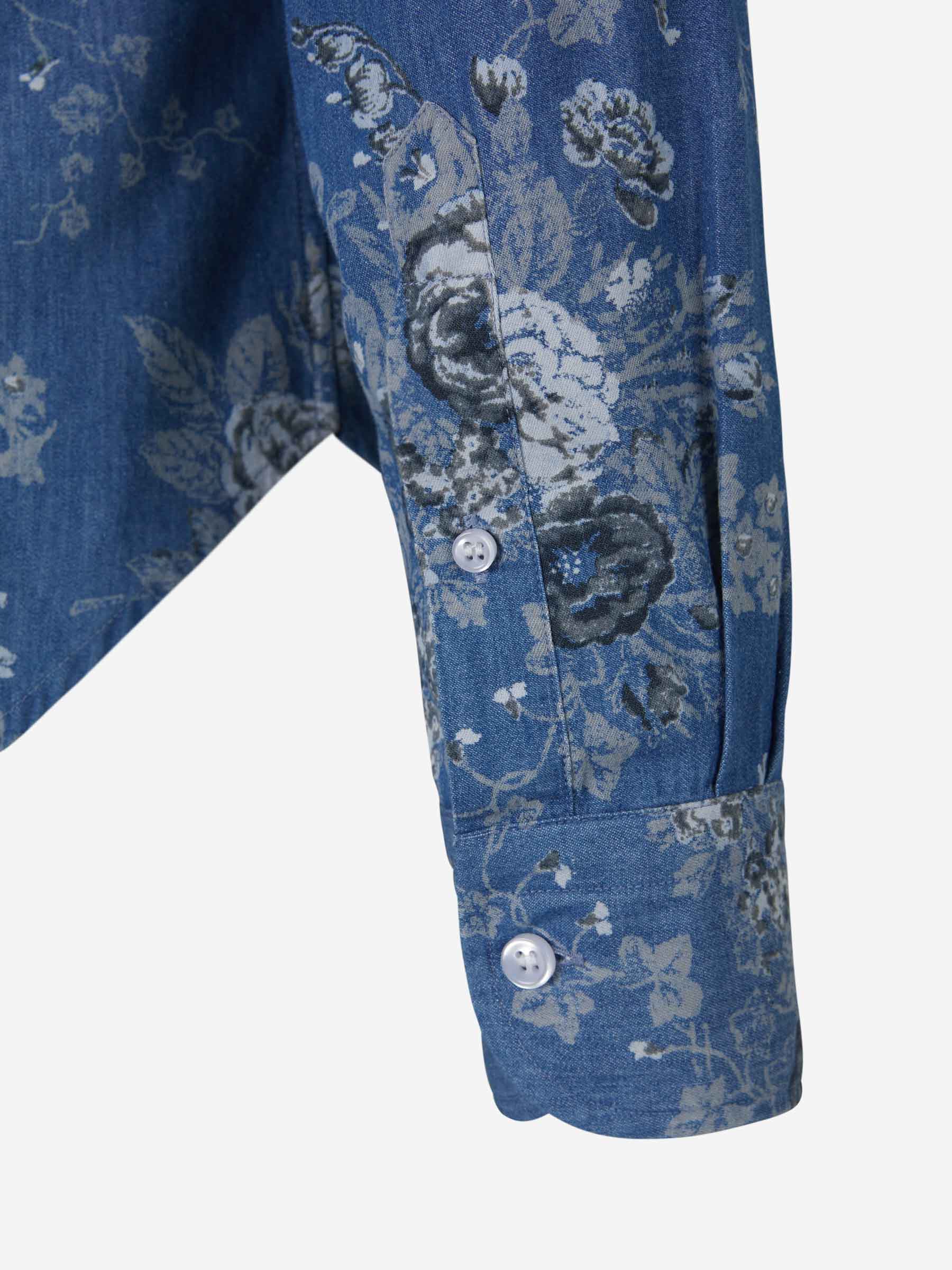 Orian Camisa Denim Floral color Azul Denim sku 531-005727 02 - Foto 4