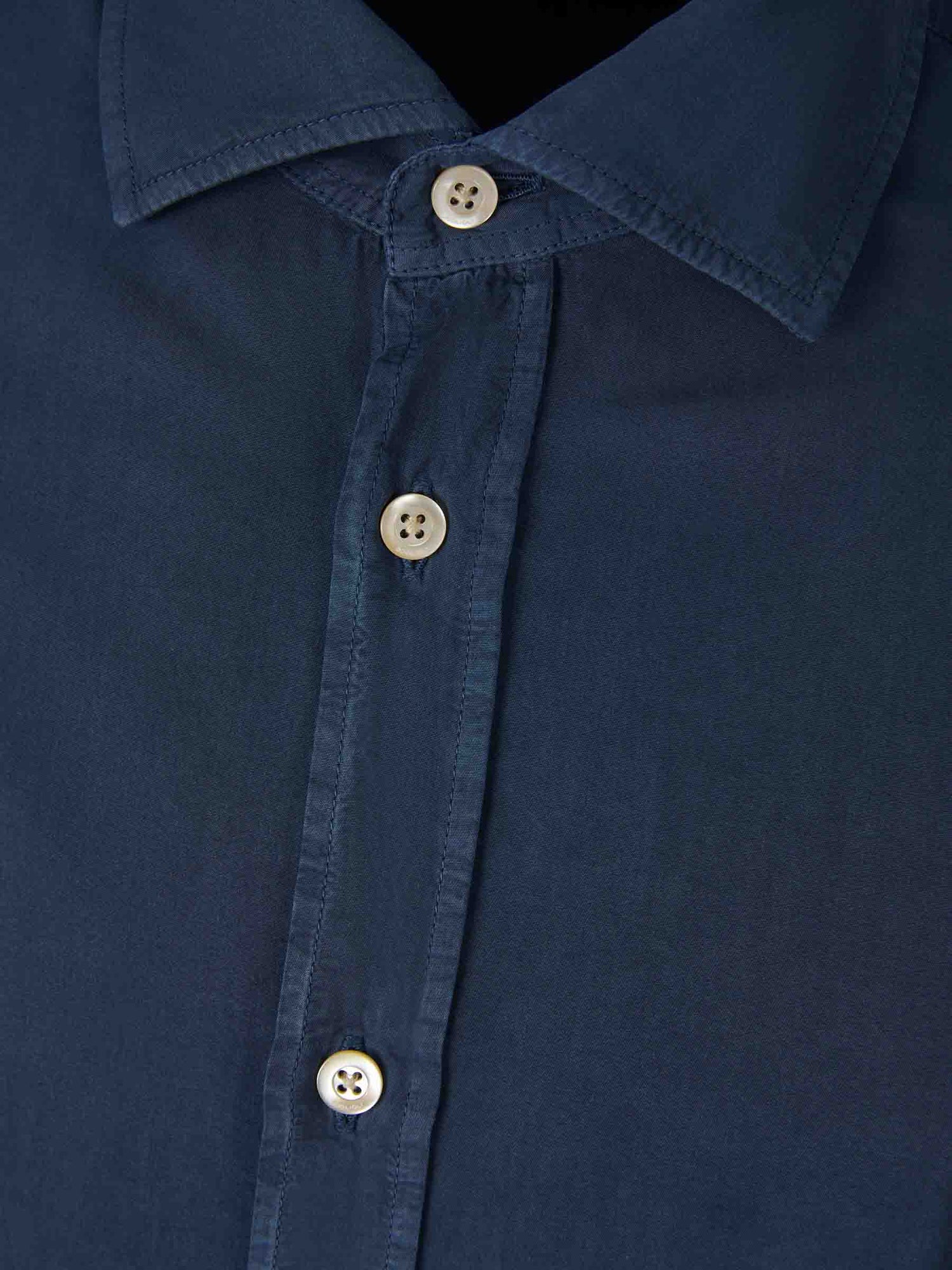 Boglioli Camisa Fluida Lisa color Azul Noche sku 531-005831 03 - Foto 3