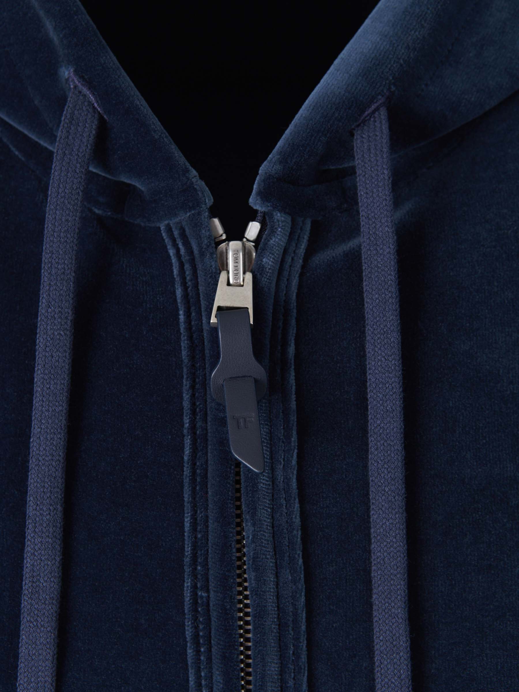 Tom Ford Sudadera Terciopelo Capucha color Azul Cobalto sku 545-000989 01 - Foto 3