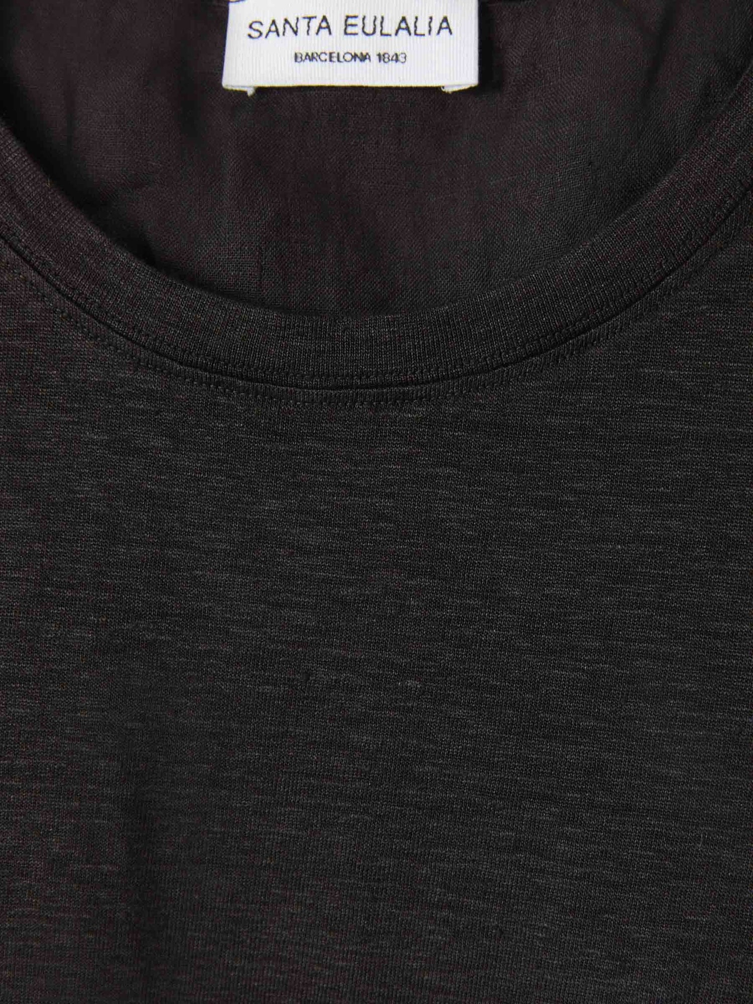 Santa Eulalia Camiseta Bolsillo Lino color Verde Militar sku 553-002976 04 - Foto 3