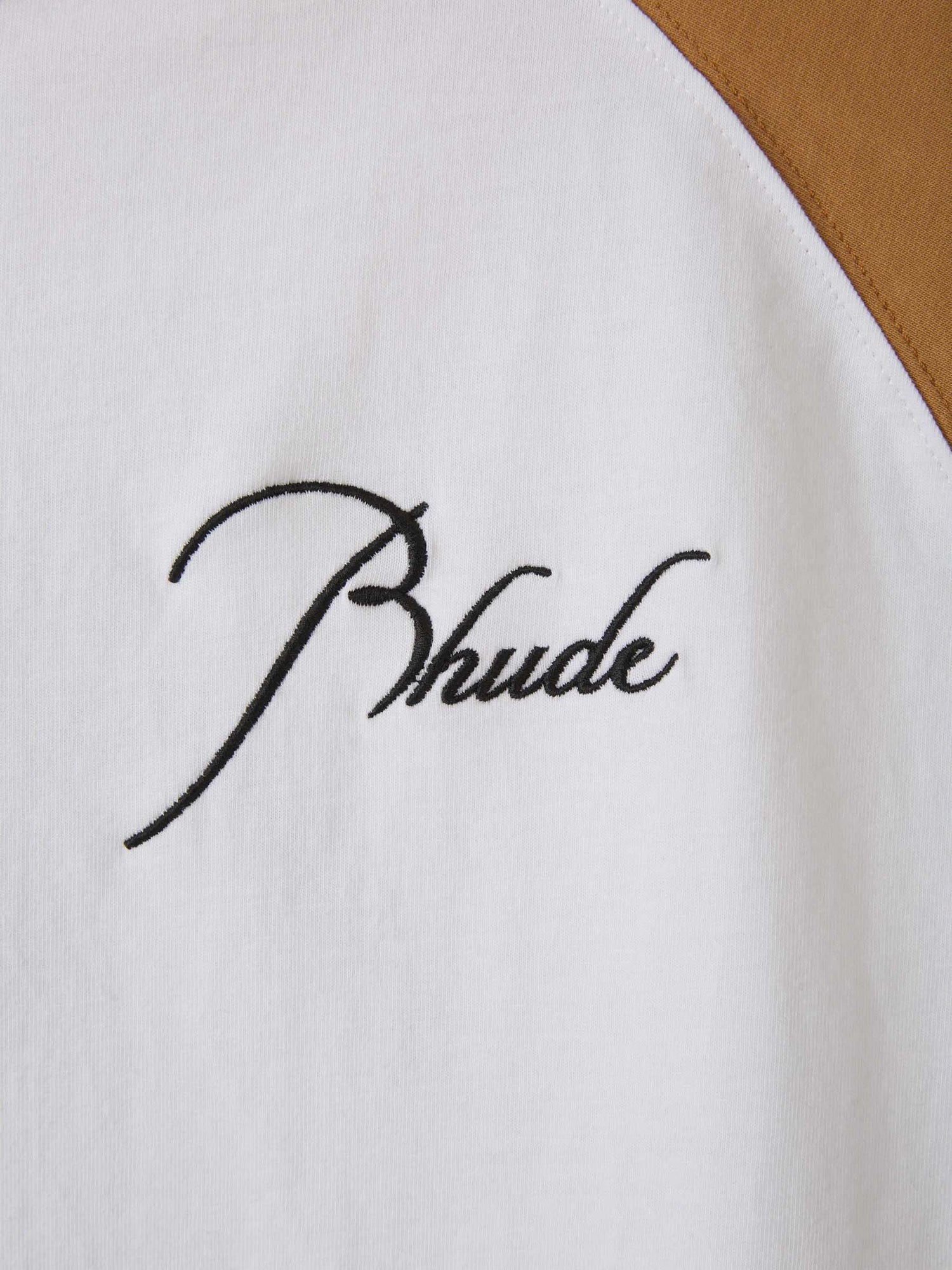 Rhude Camiseta Logo Bordado color Mostaza sku 553-003133 00 - Foto 4