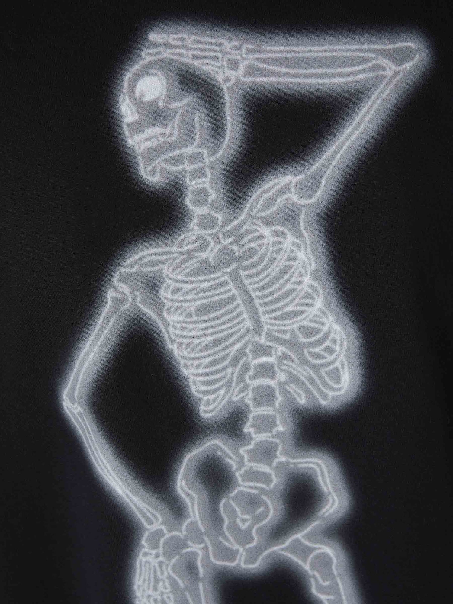 Alexander McQueen Camiseta Gráfico Estampado color Negro sku 553-003266 01 - Foto 4