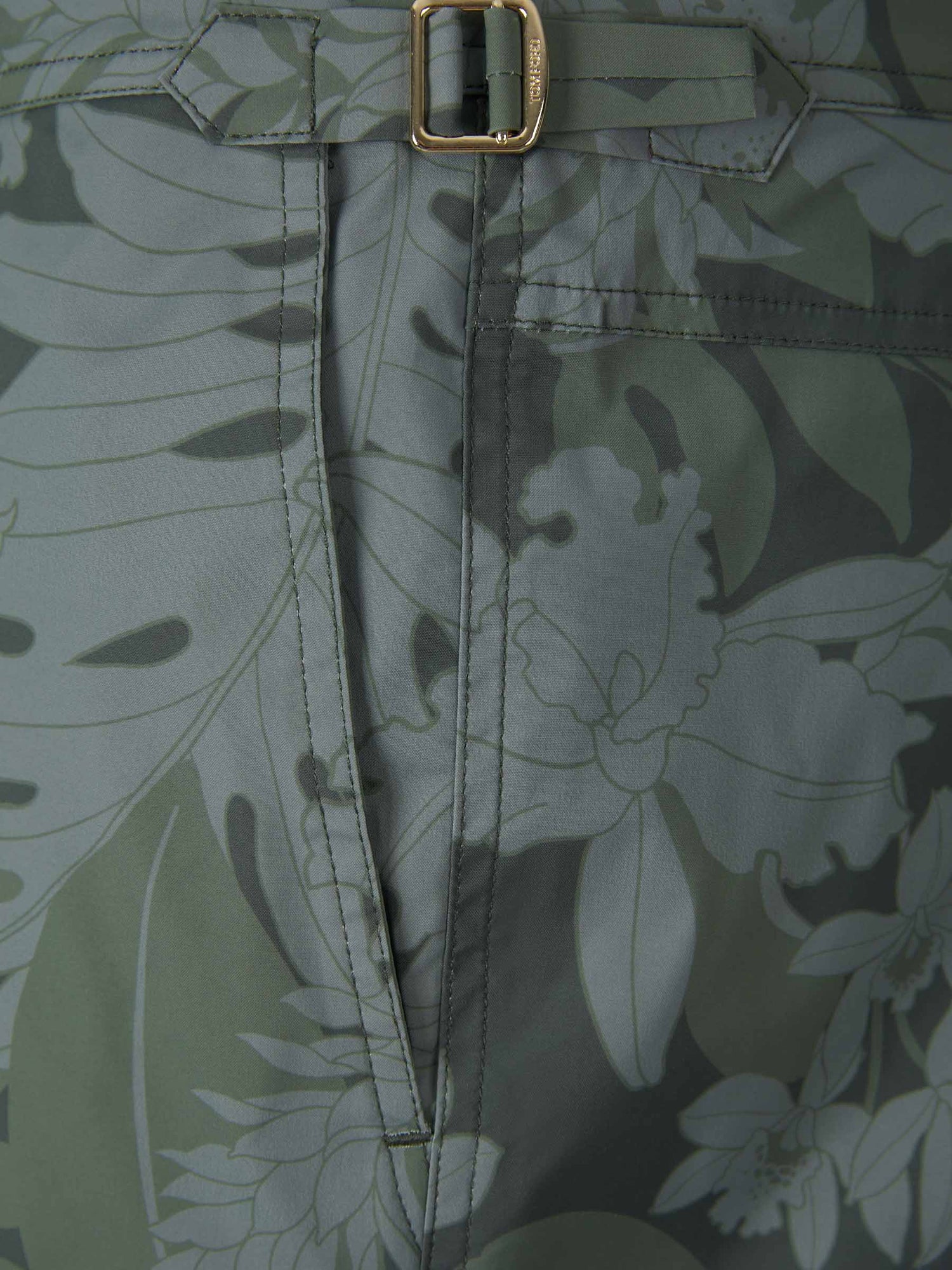 Tom Ford Bañador Motivo Floral color Verde Militar sku 561-001177 01 - Foto 4