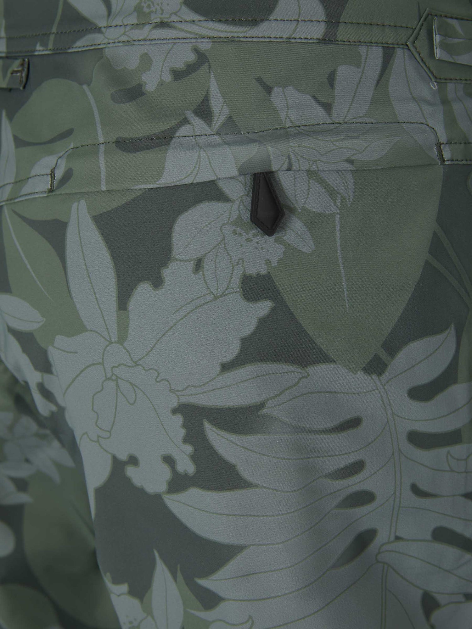 Tom Ford Bañador Motivo Floral color Verde Militar sku 561-001177 01 - Foto 5