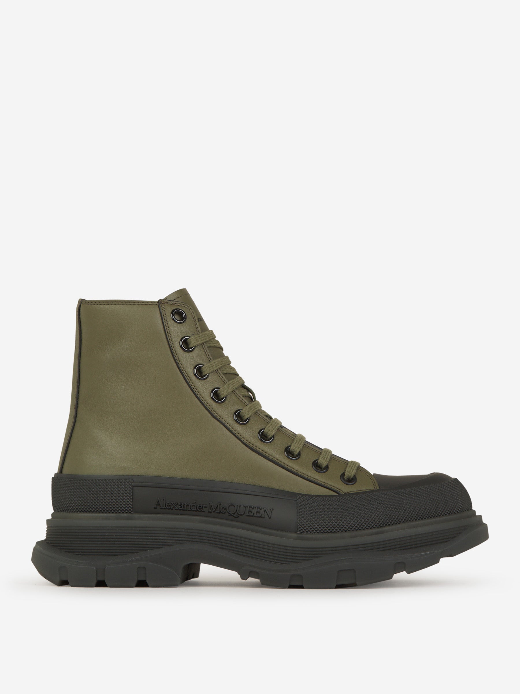 Alexander McQueen Botas Tread Slick color Verde Militar sku 611-004284 01 - Foto 1