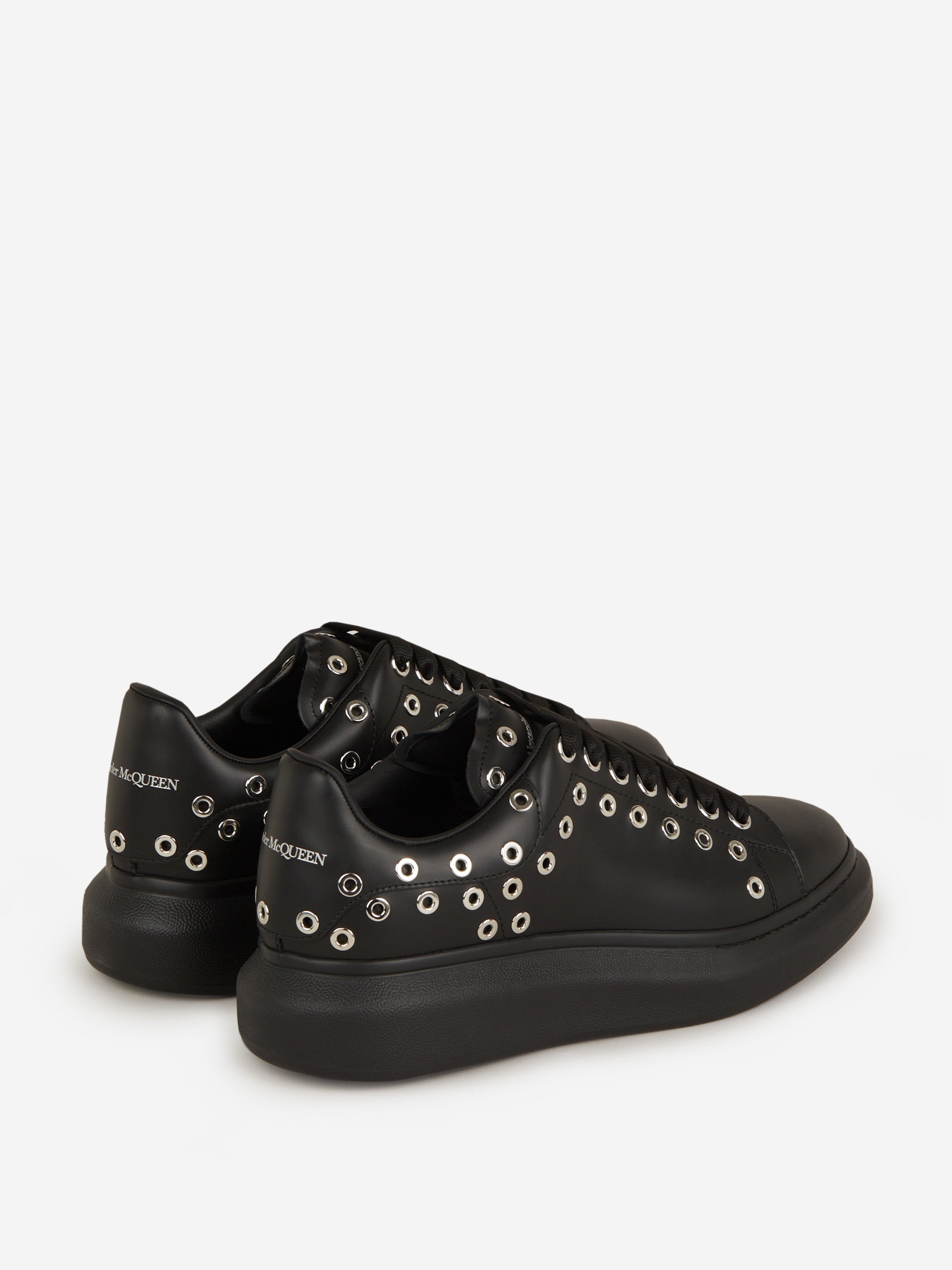 Outlet online Alexander McQueen Hombre Sneakers Oversized Ojales color Negro sku 616-002219 01 - Foto 3