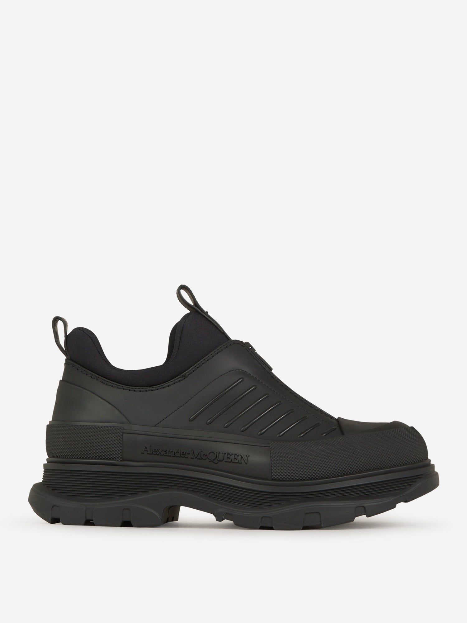 Outlet online Alexander McQueen Hombre Sneakers Suela Cuero color Negro sku 616-002525 01 - Foto 1