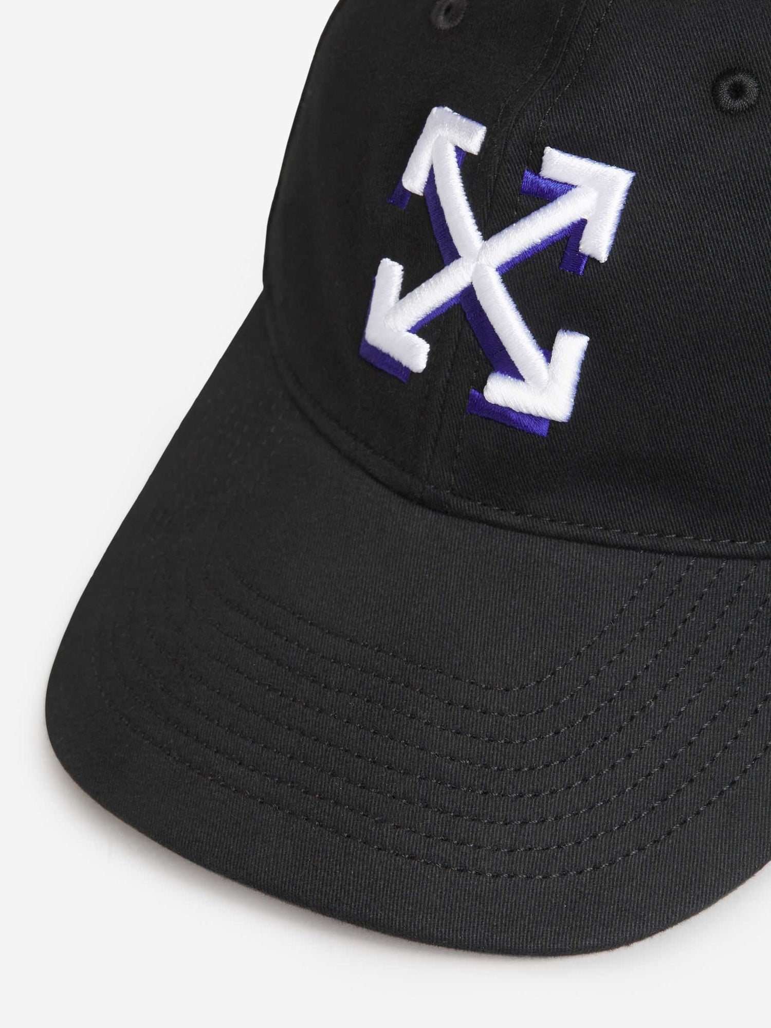 Off-White Gorra Béisbol Arrow color Negro sku 695-001165 01 - Foto 4