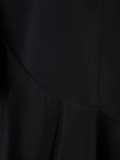 Alexander McQueen Falda Midi Asimétrica color Negro sku 750-001383 01 - Foto 3