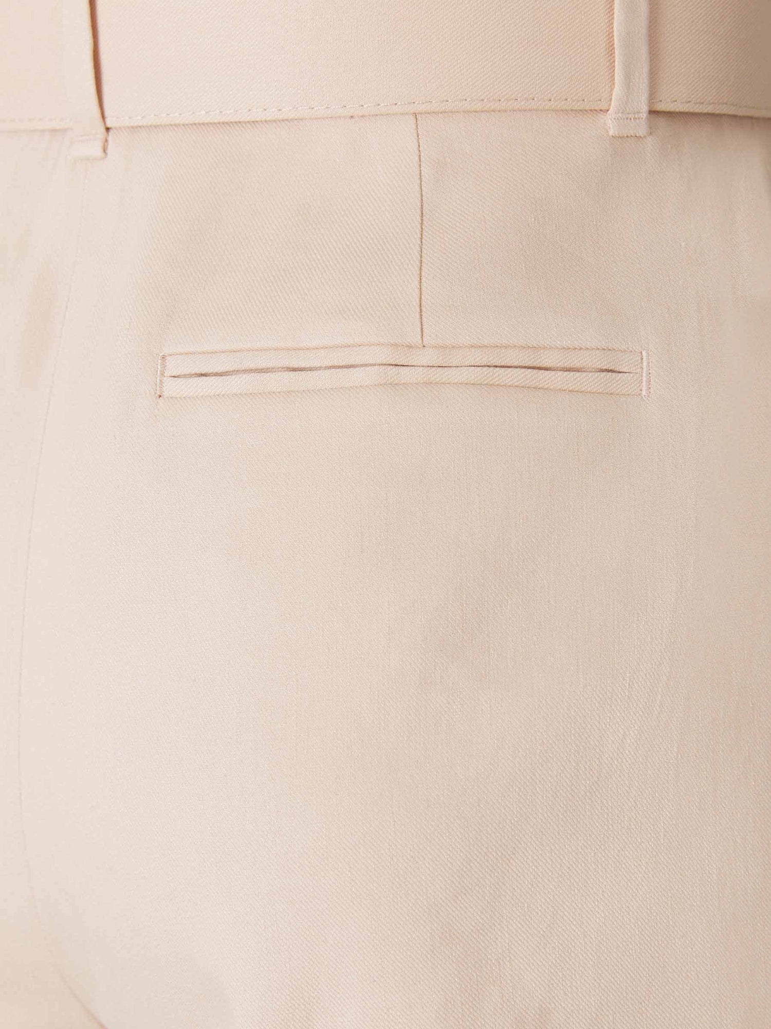 Zimmermann Shorts Cinturón Lino color Crema sku 762-000362 01 - Foto 5